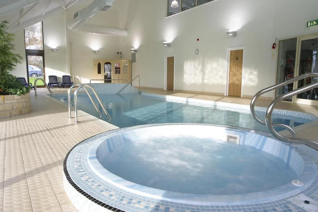 Swimming pool in Derwent Manor Boutique Hotel