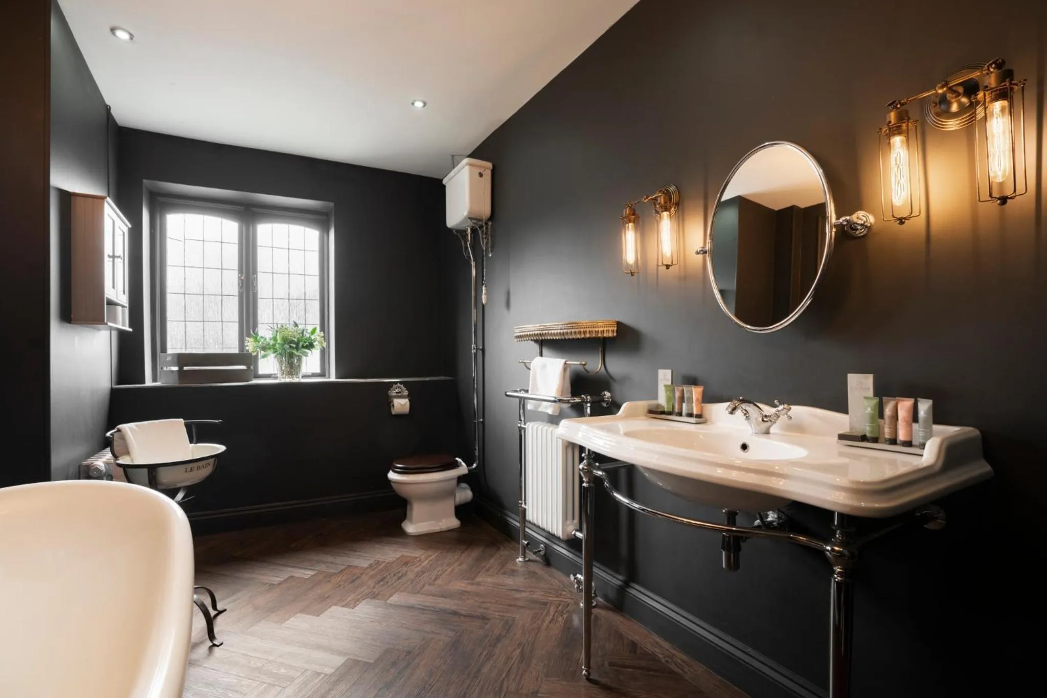 Derwent Manor Boutique Hotel