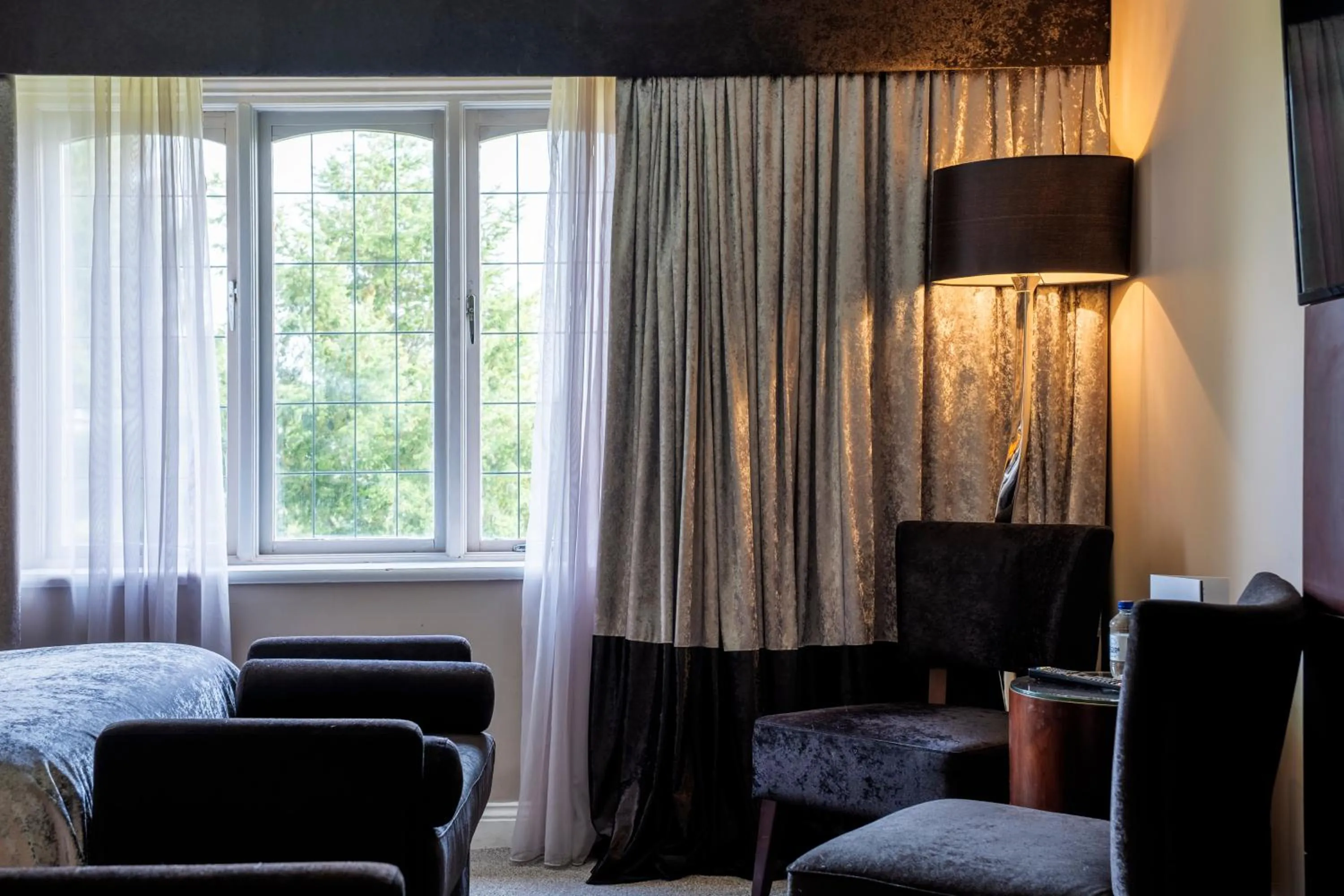 Bed in Derwent Manor Boutique Hotel