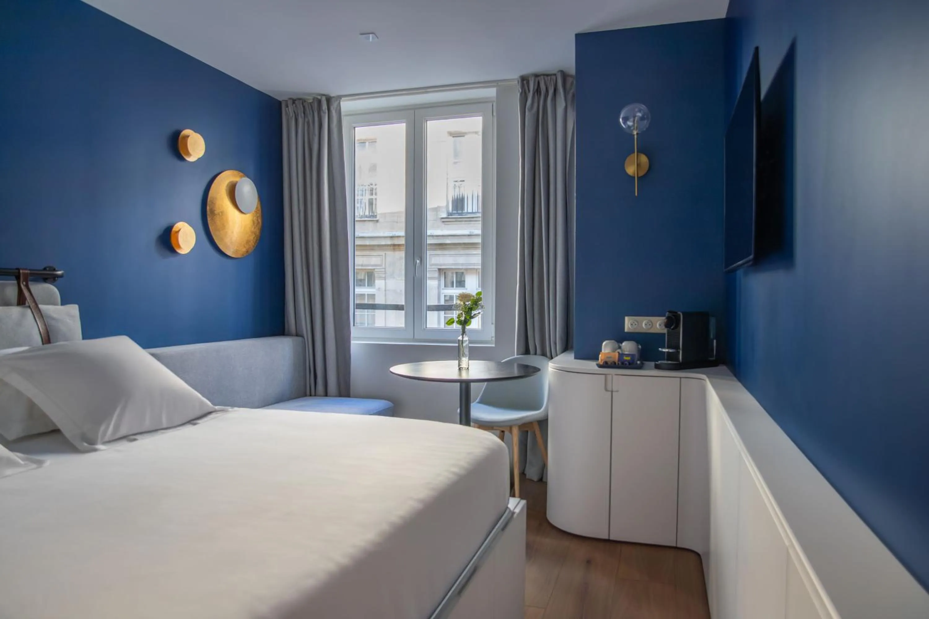 Bed in Hotel Leev Victoire & Spa