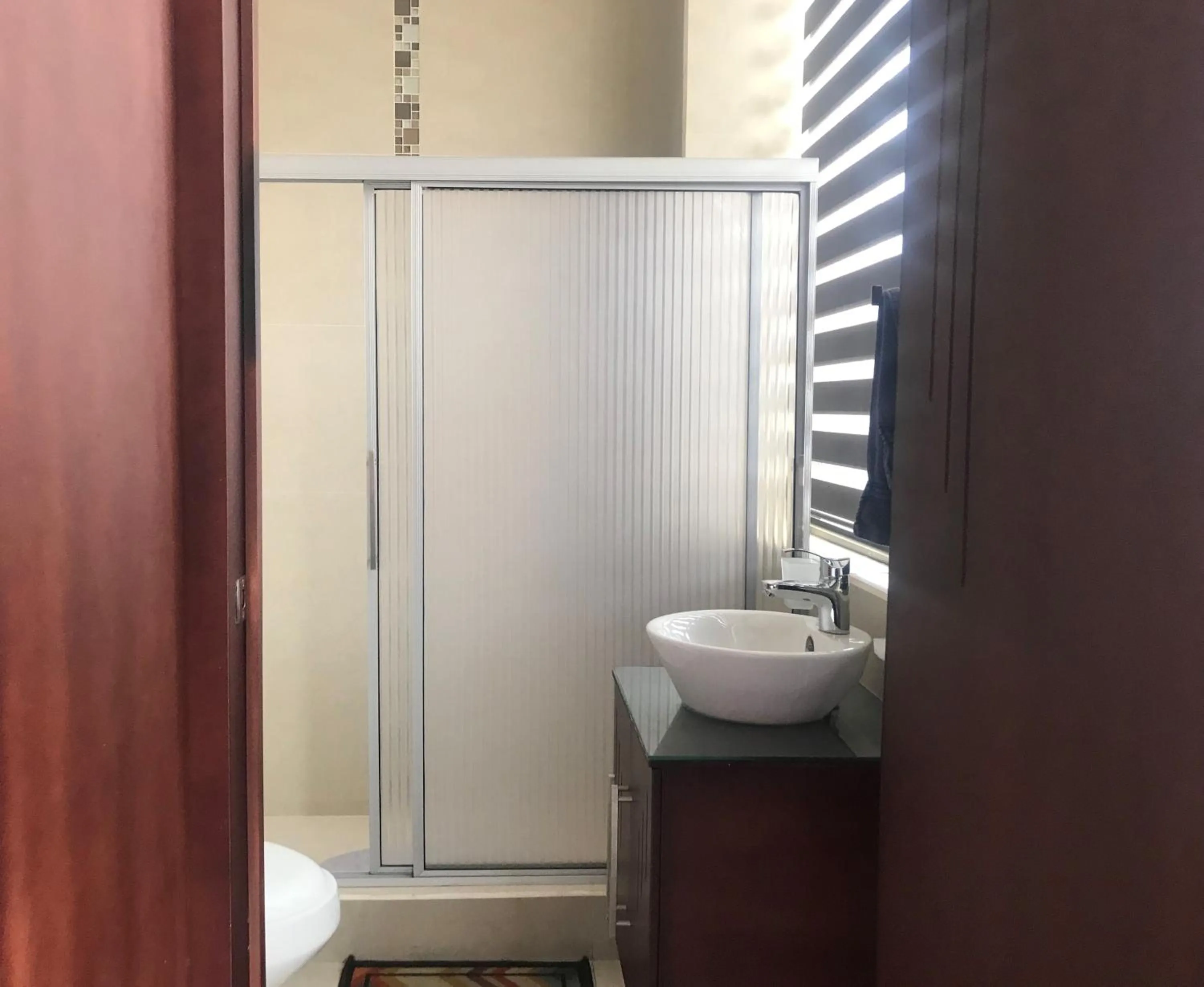 Shower in Hotel Terra Sur Cuenca