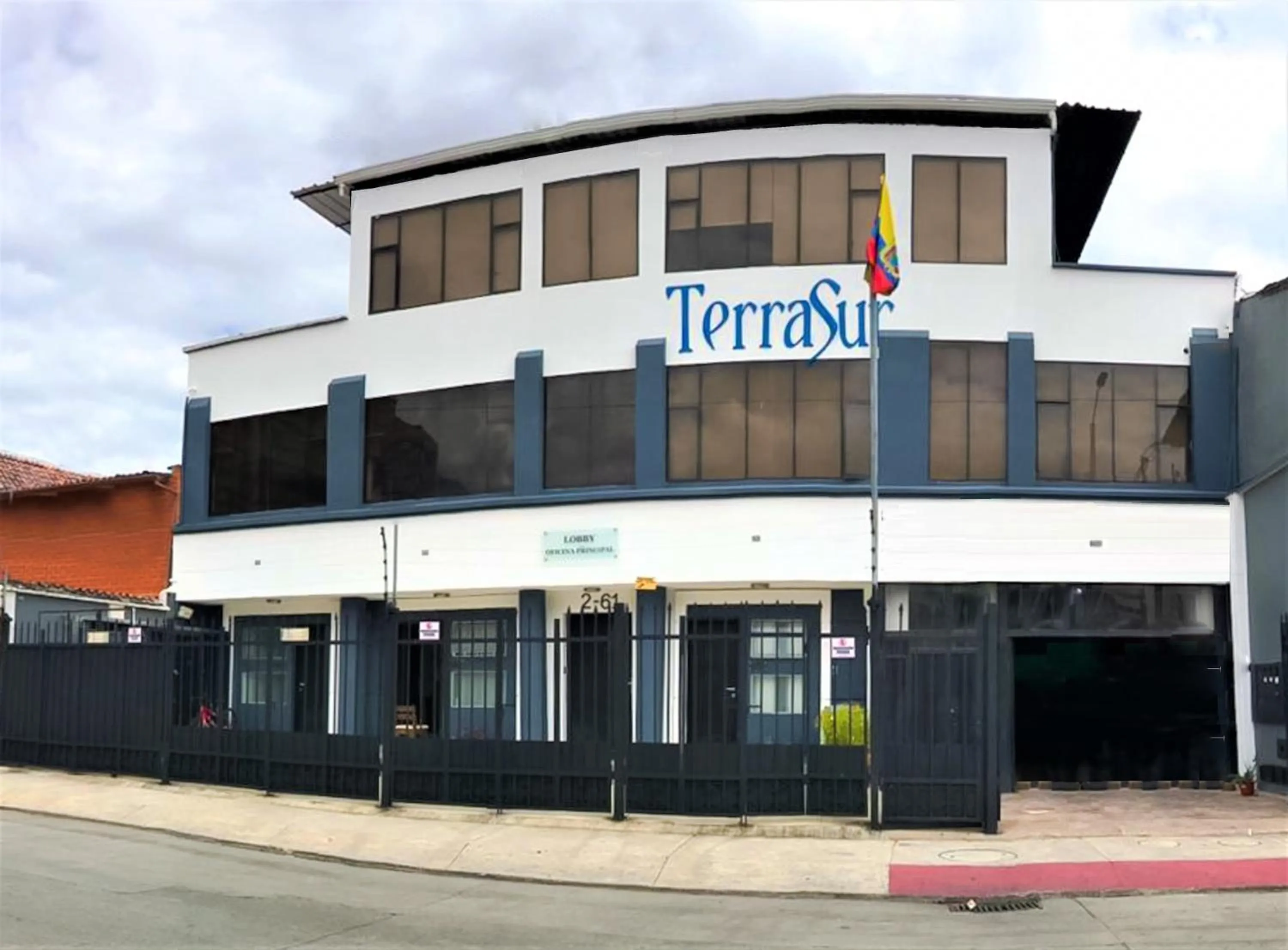 Property building in Hotel Terra Sur Cuenca