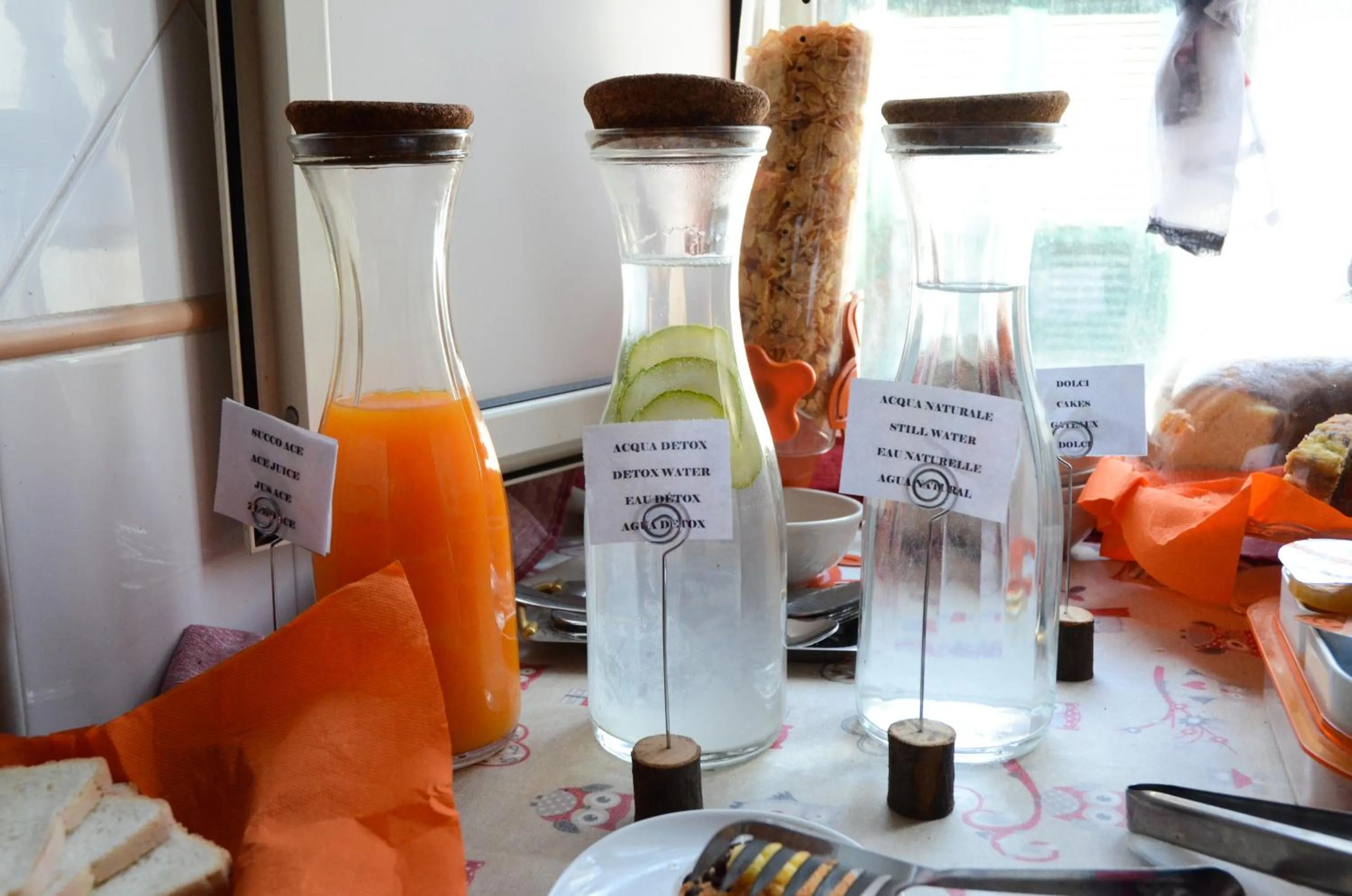 Buffet breakfast in B&B Tecla