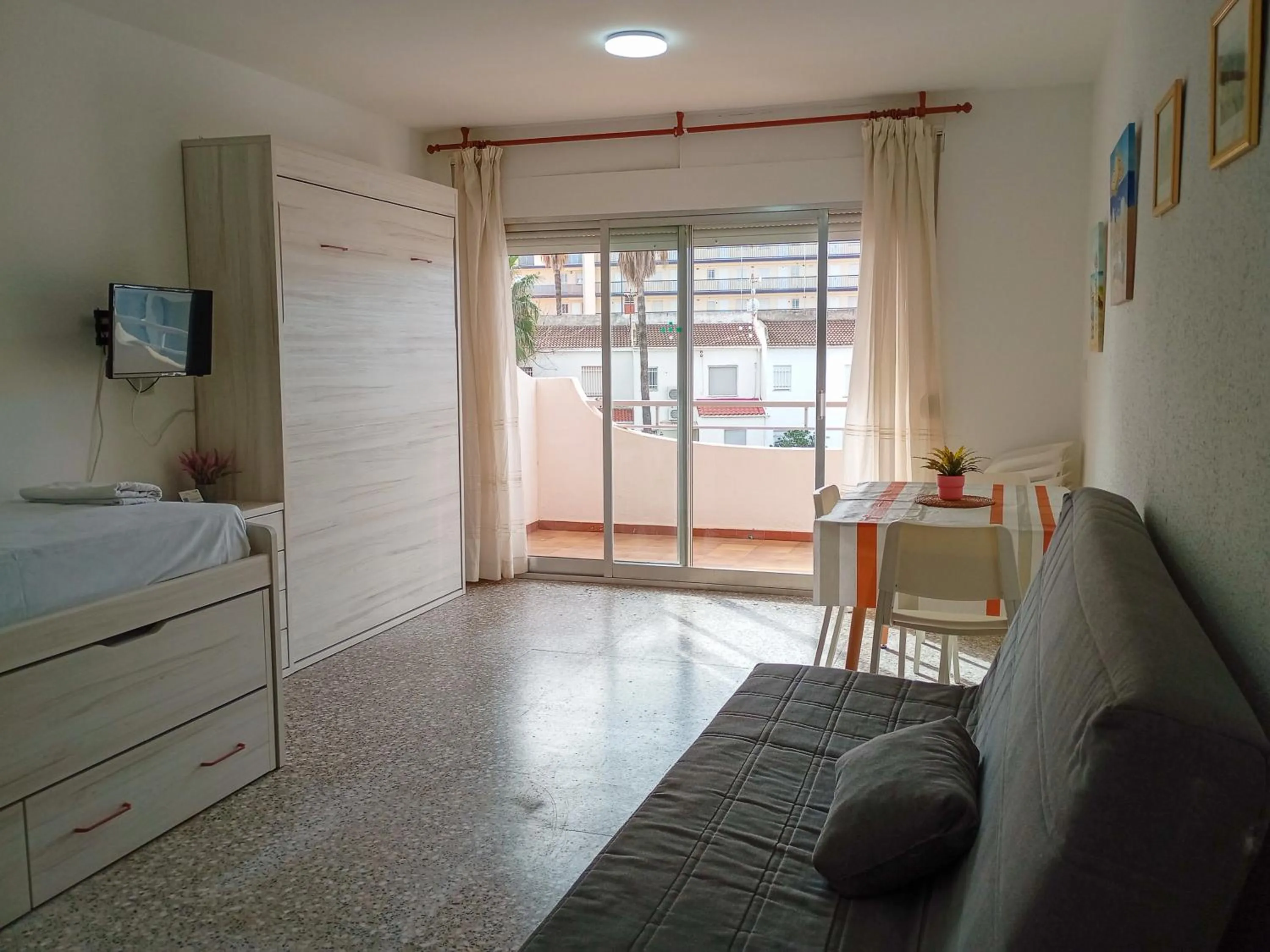 Living room in Apartamentos Voramar Peñíscola 3000