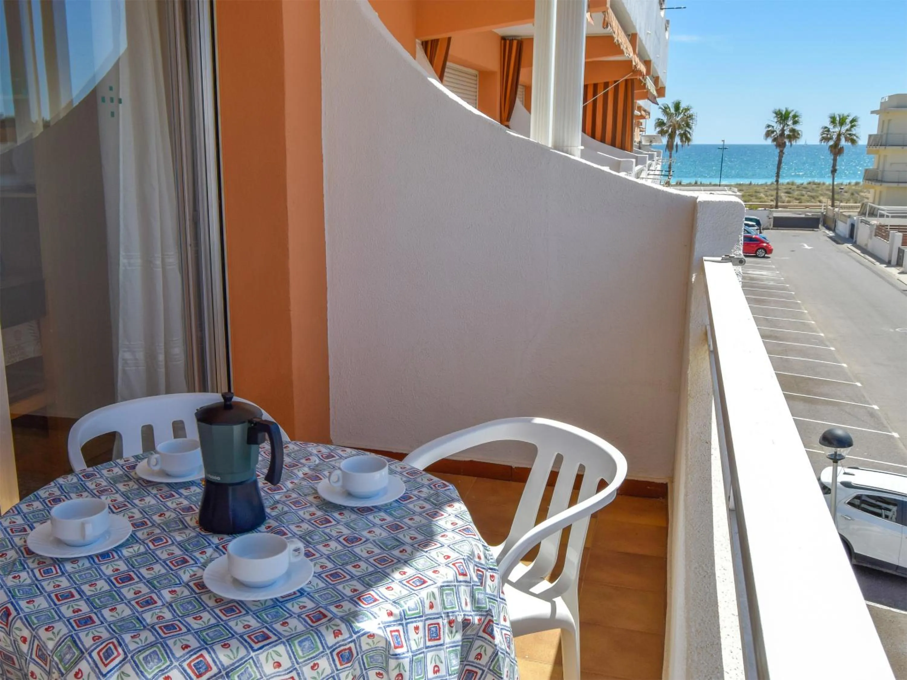 Balcony/Terrace in Apartamentos Voramar Peñíscola 3000