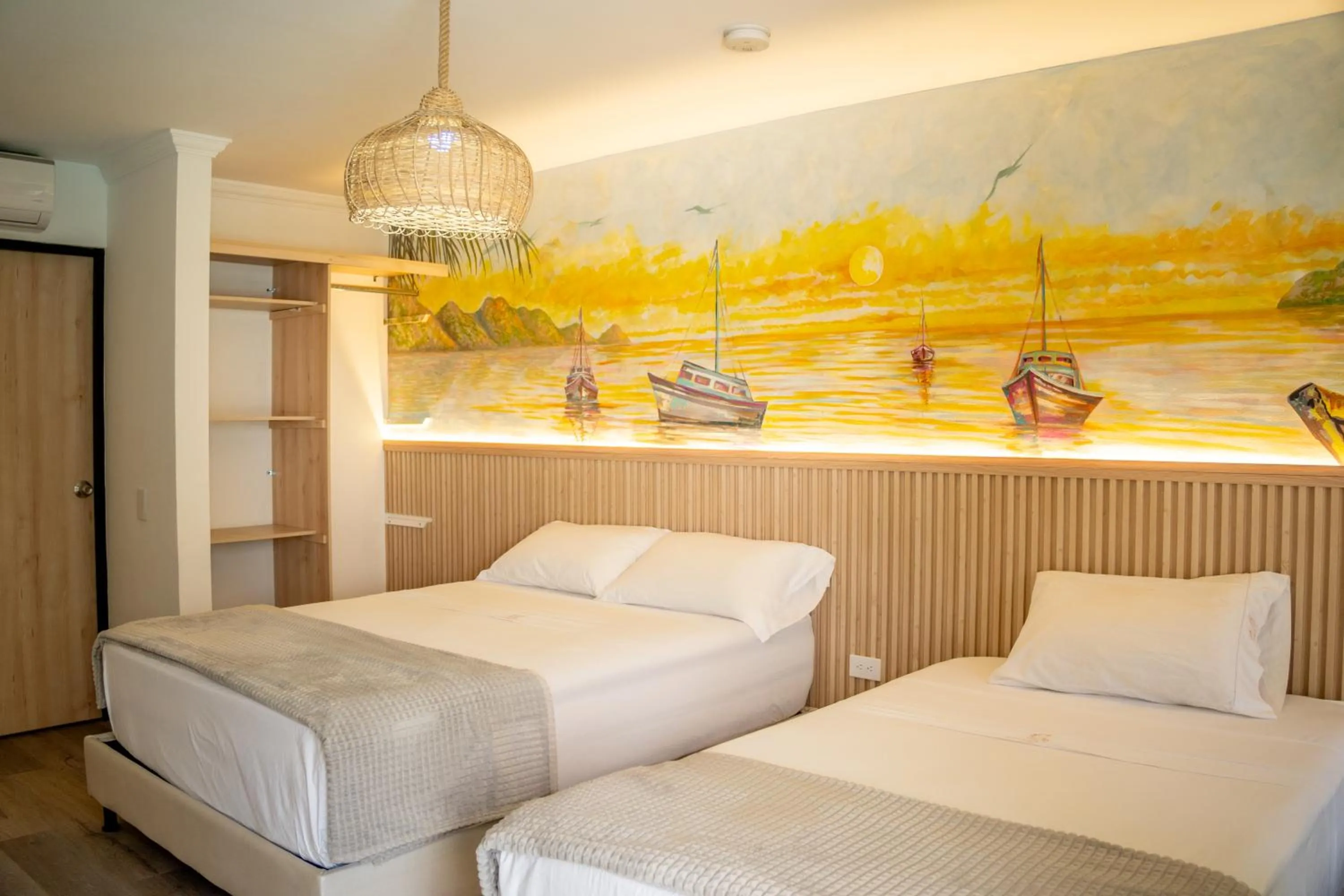 Twin Room - single occupancy in Casana Rosa Hotel