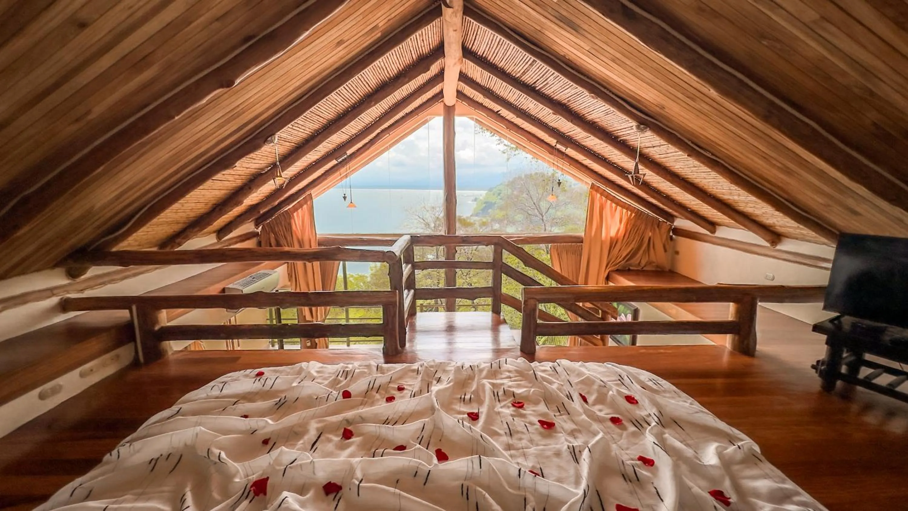 Natural landscape, Bed in Issimo Suites (Adults Only)