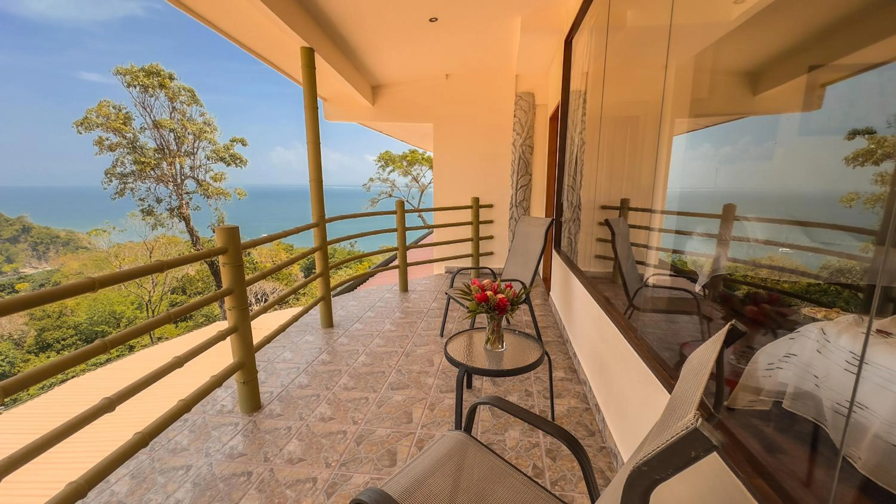 Balcony/Terrace in Issimo Suites (Adults Only)