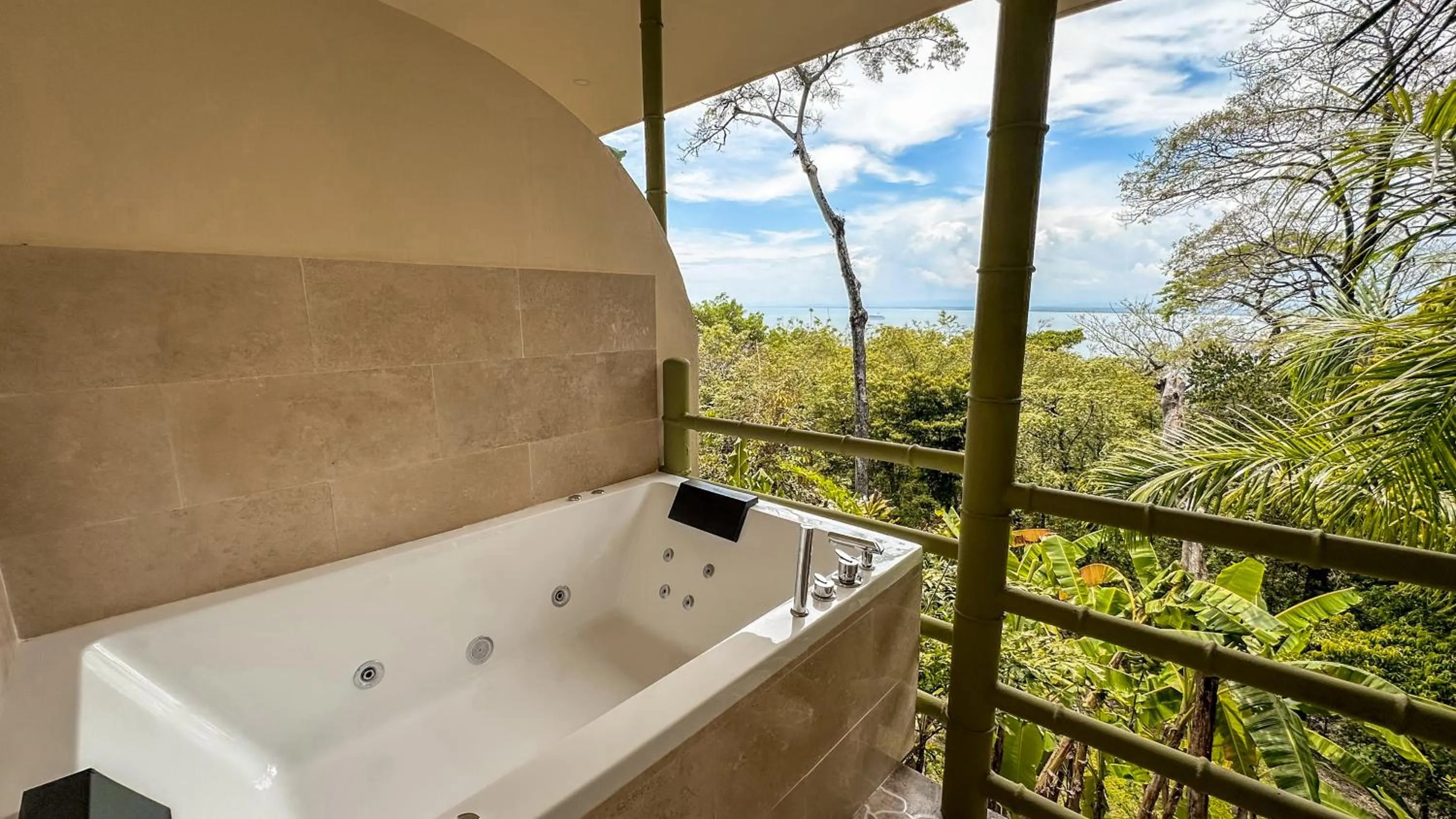 Natural landscape in Issimo Suites (Adults Only)