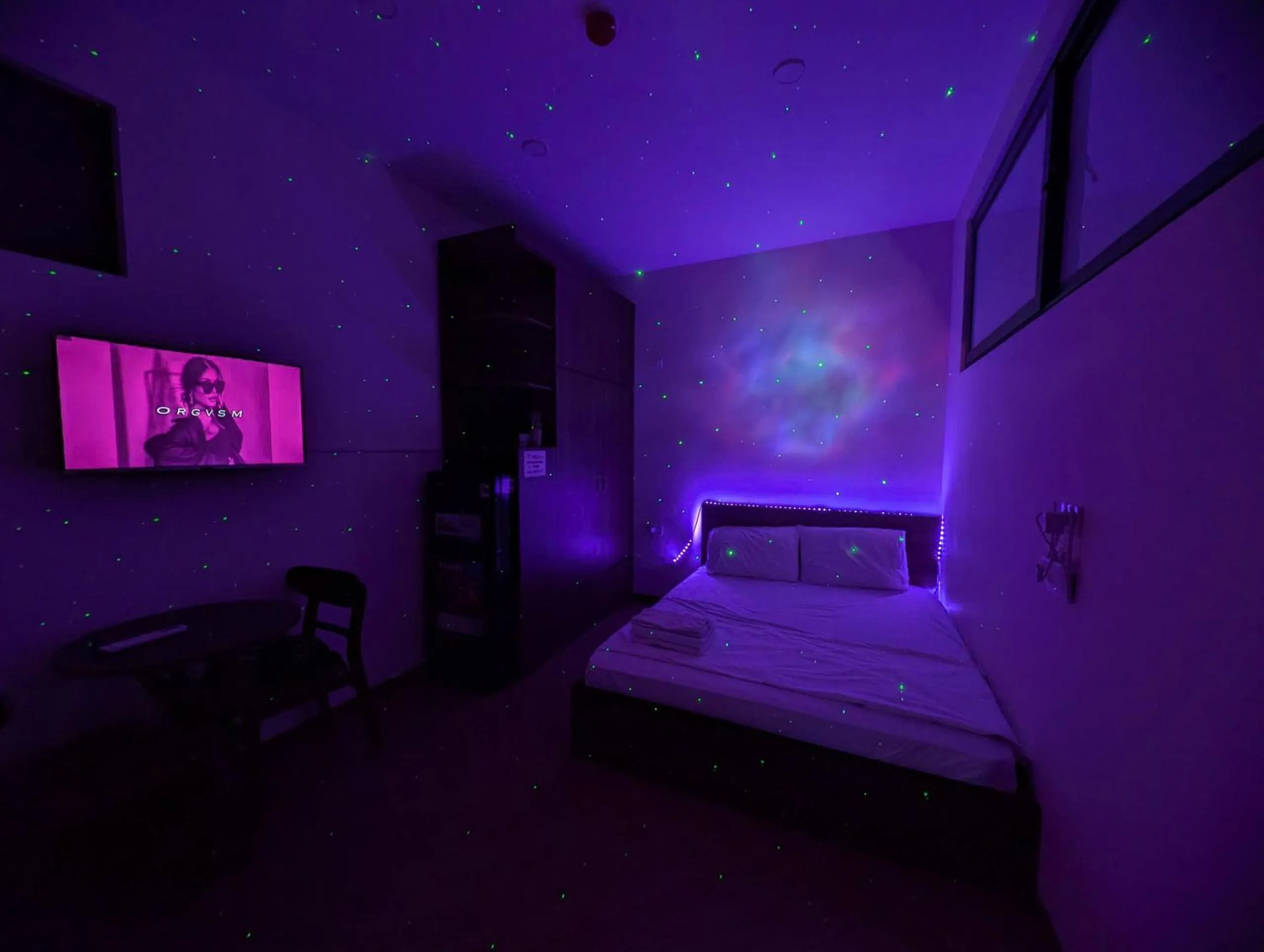 Bed in Era Apartment 158 Nguyen Khanh Toan