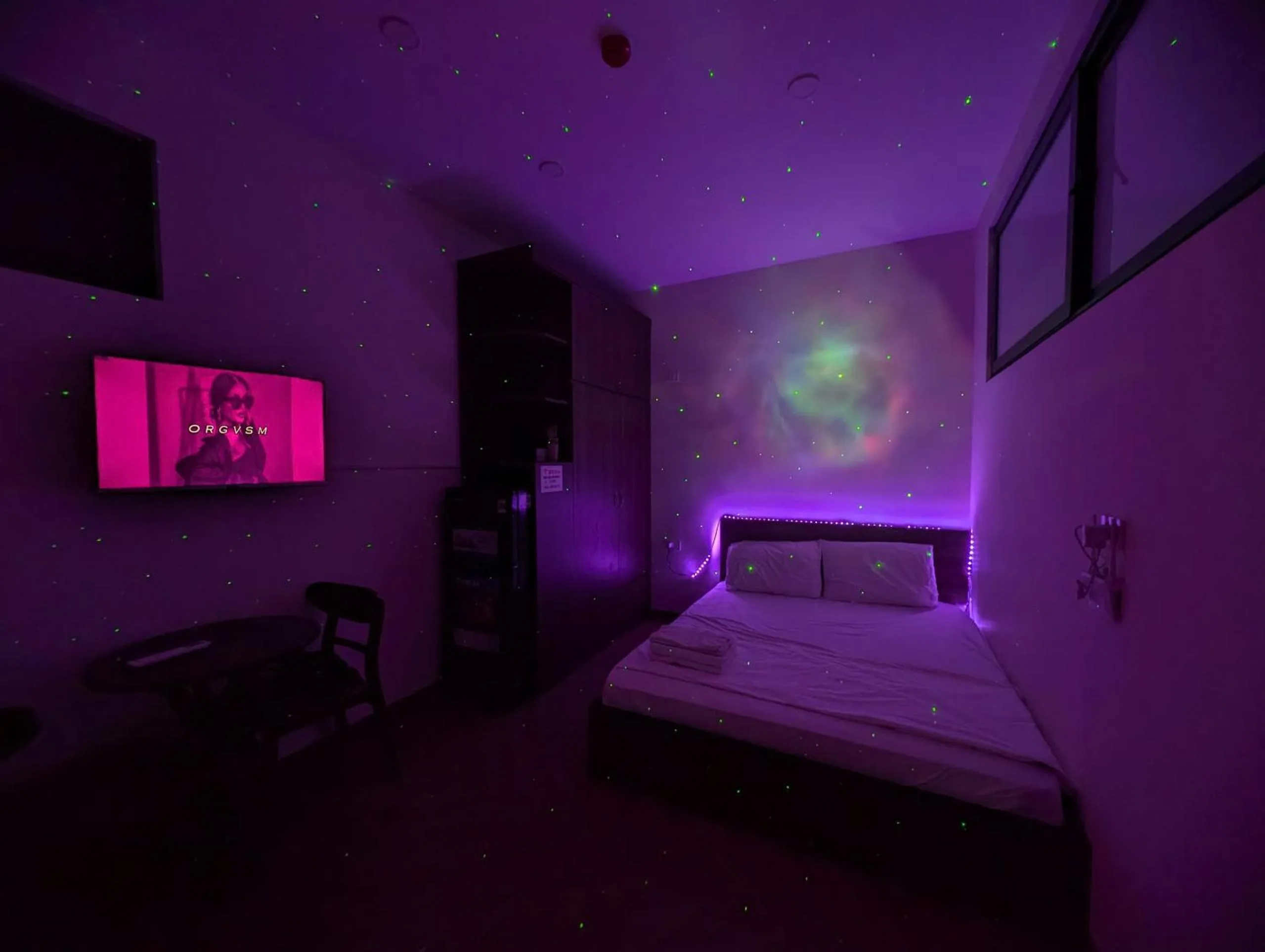 Bed in Era Apartment 158 Nguyen Khanh Toan