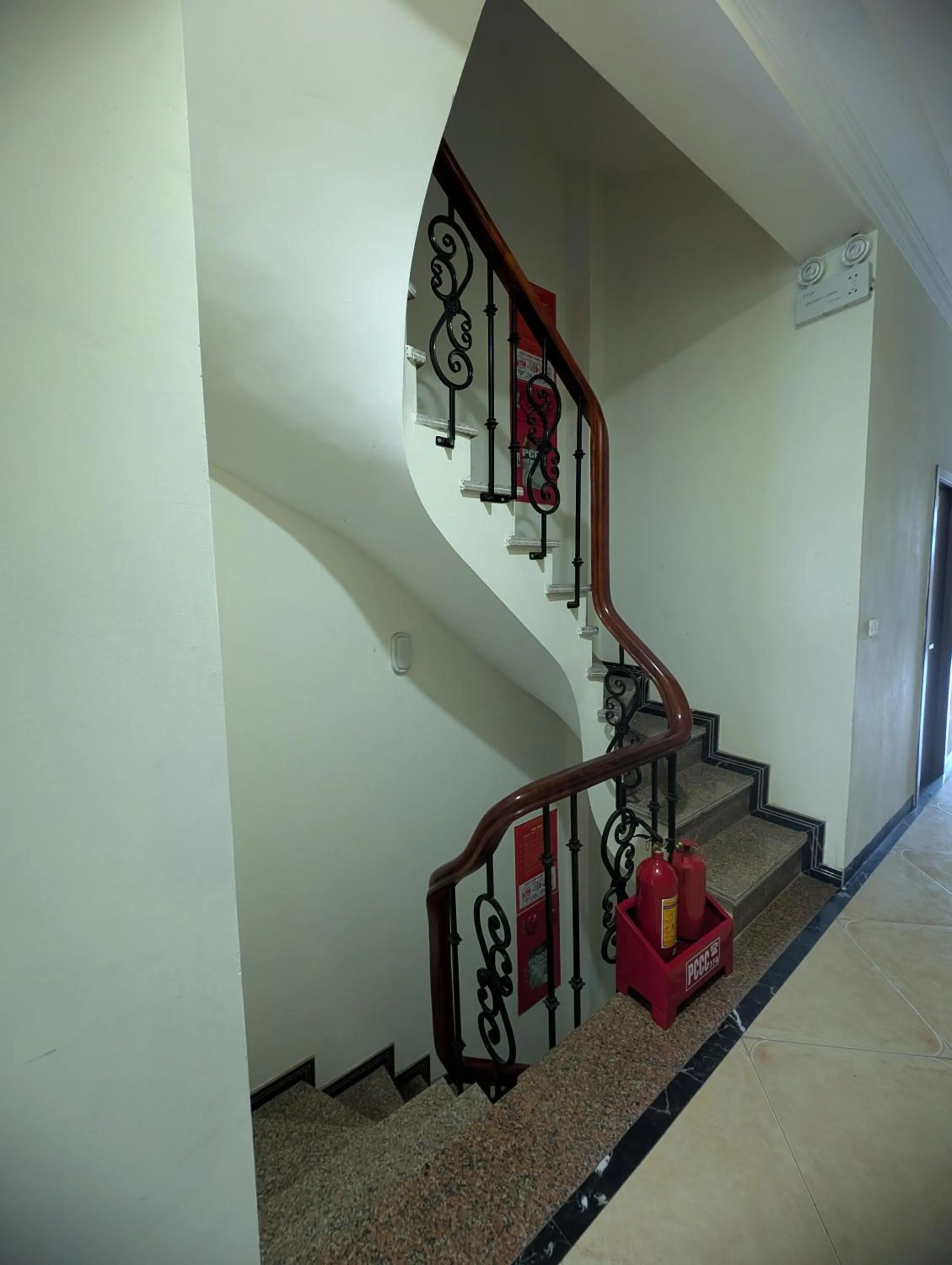 Era Apartment 158 Nguyen Khanh Toan