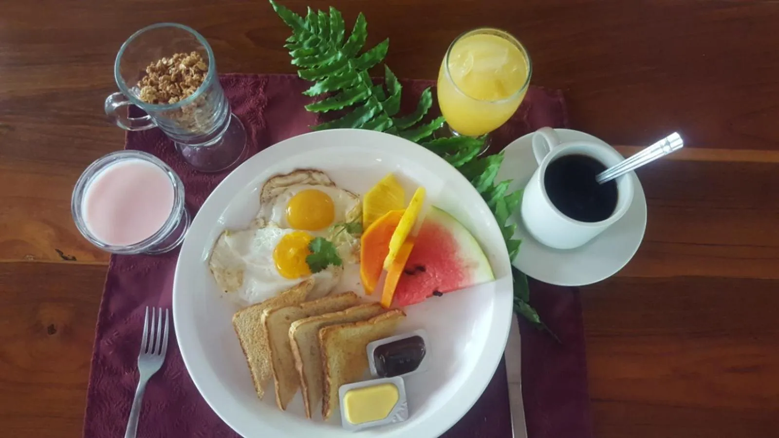 Breakfast in Tabulia Tree Hotel and Villas