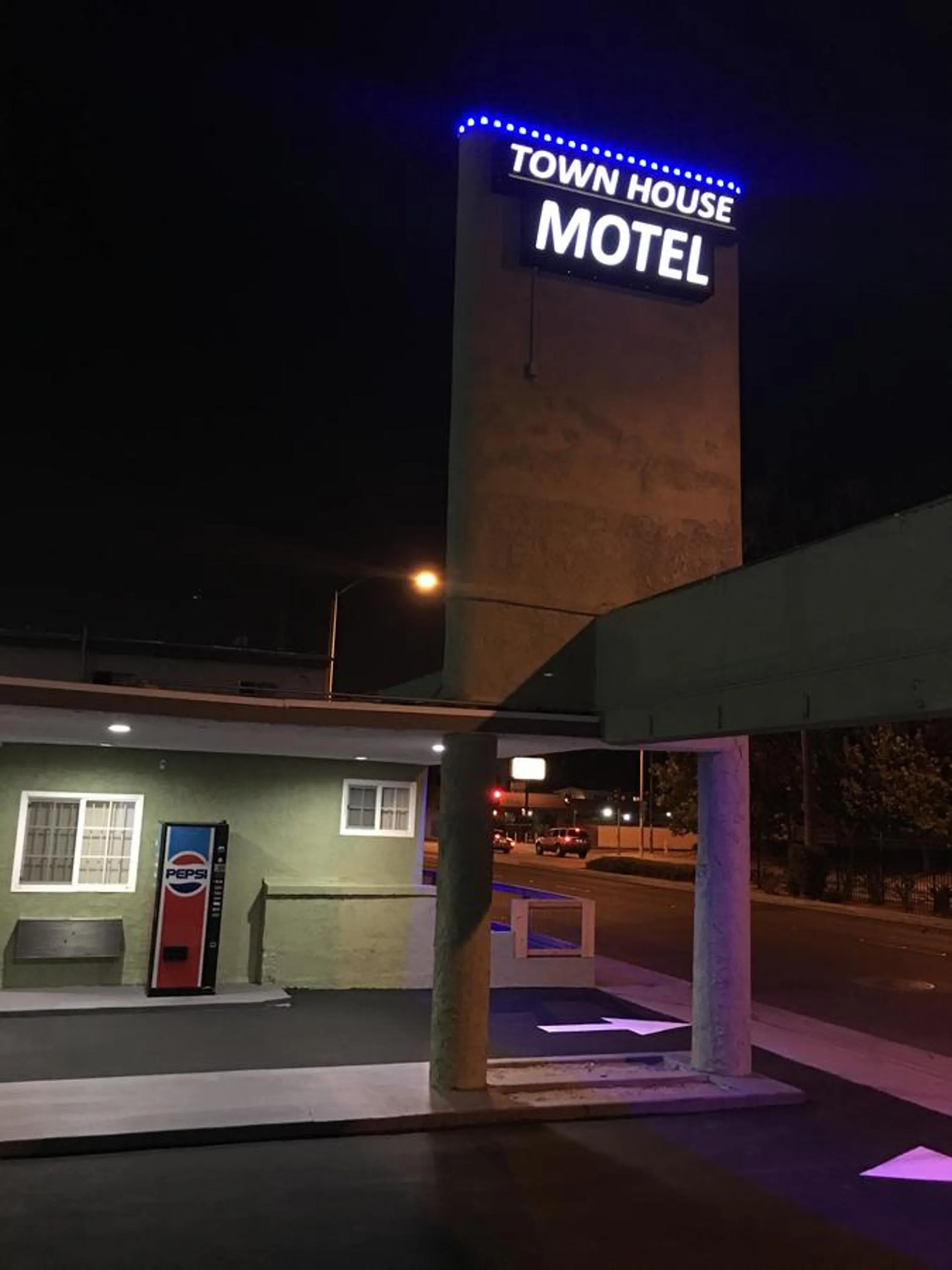 Night in Town House Motel