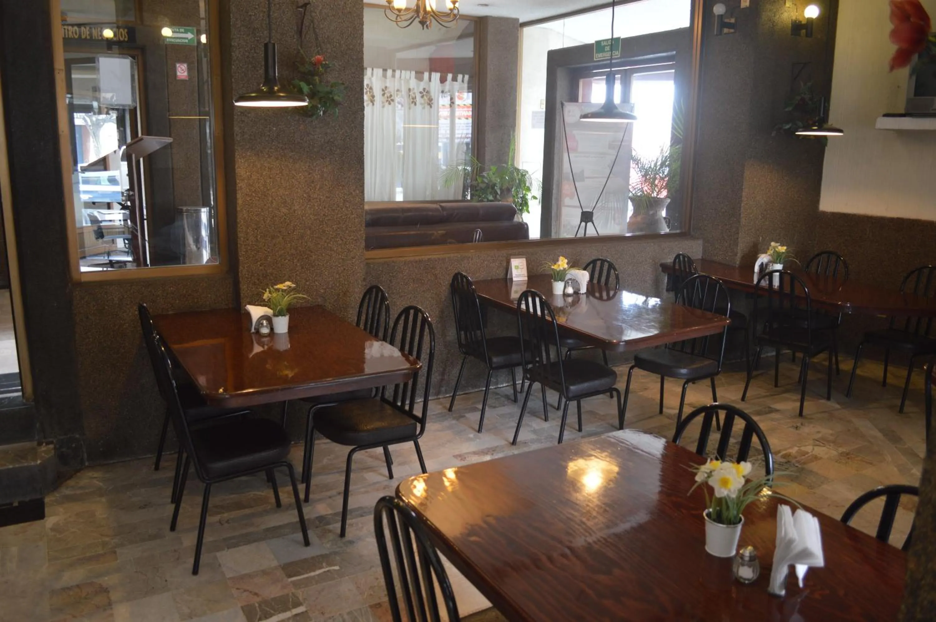 Restaurant/places to eat in Hotel Flamingo Kristal