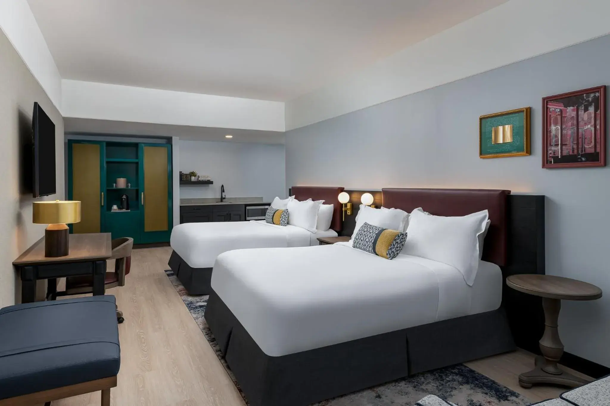 Queen Room with Two Queen Beds - Disability Access with Bath Tub in Hotel Indigo West Chester - Downtown by IHG Queen Room with Two Queen Beds - Disability Access with Bath Tub in Hotel Indigo West Chester - Downtown by IHG