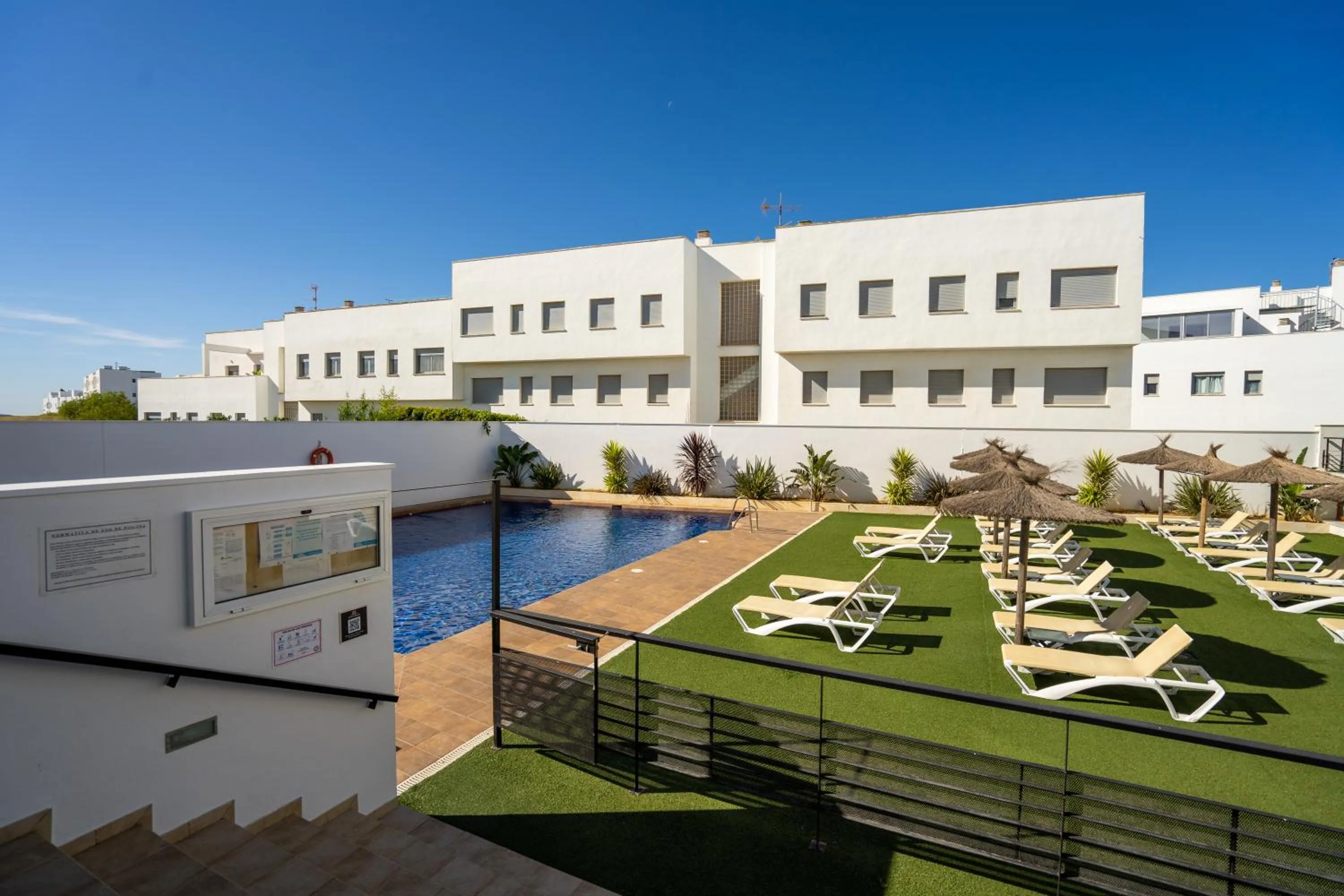 Swimming pool in Hotel Andalussia