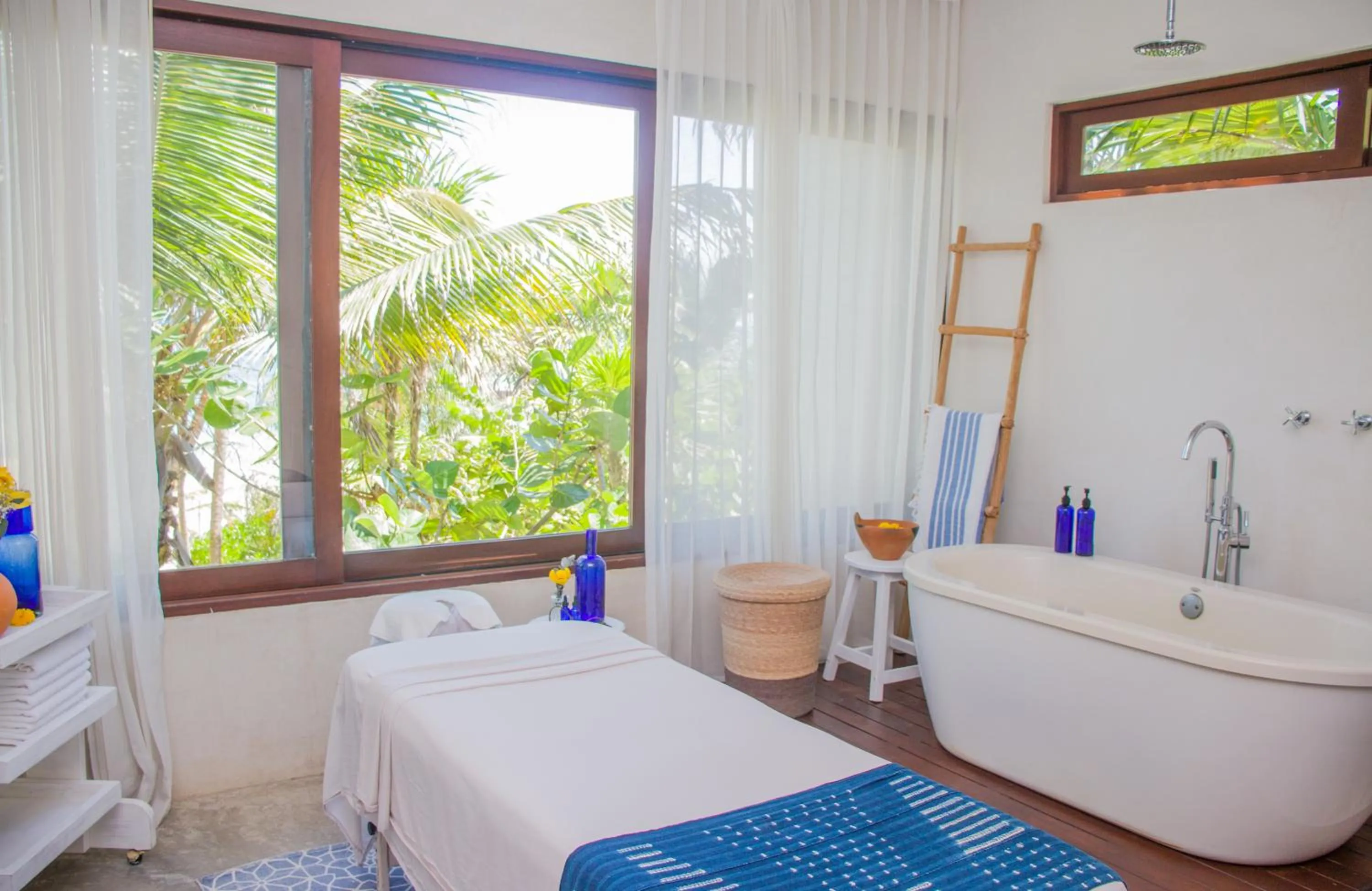 Spa and wellness centre/facilities in Lula Tulum, a Small Luxury Hotel