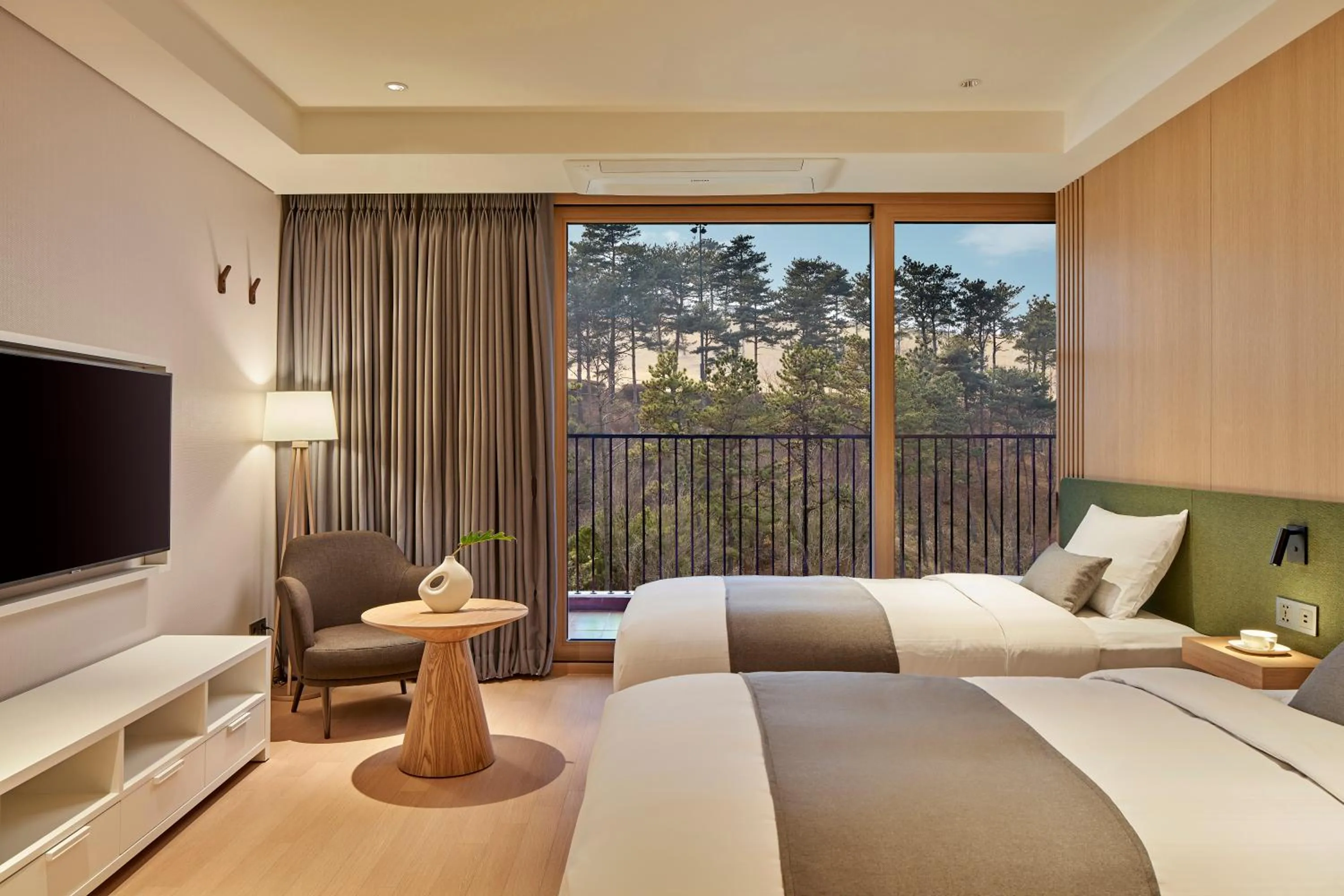 Bed in Lotte Buyeo Resort