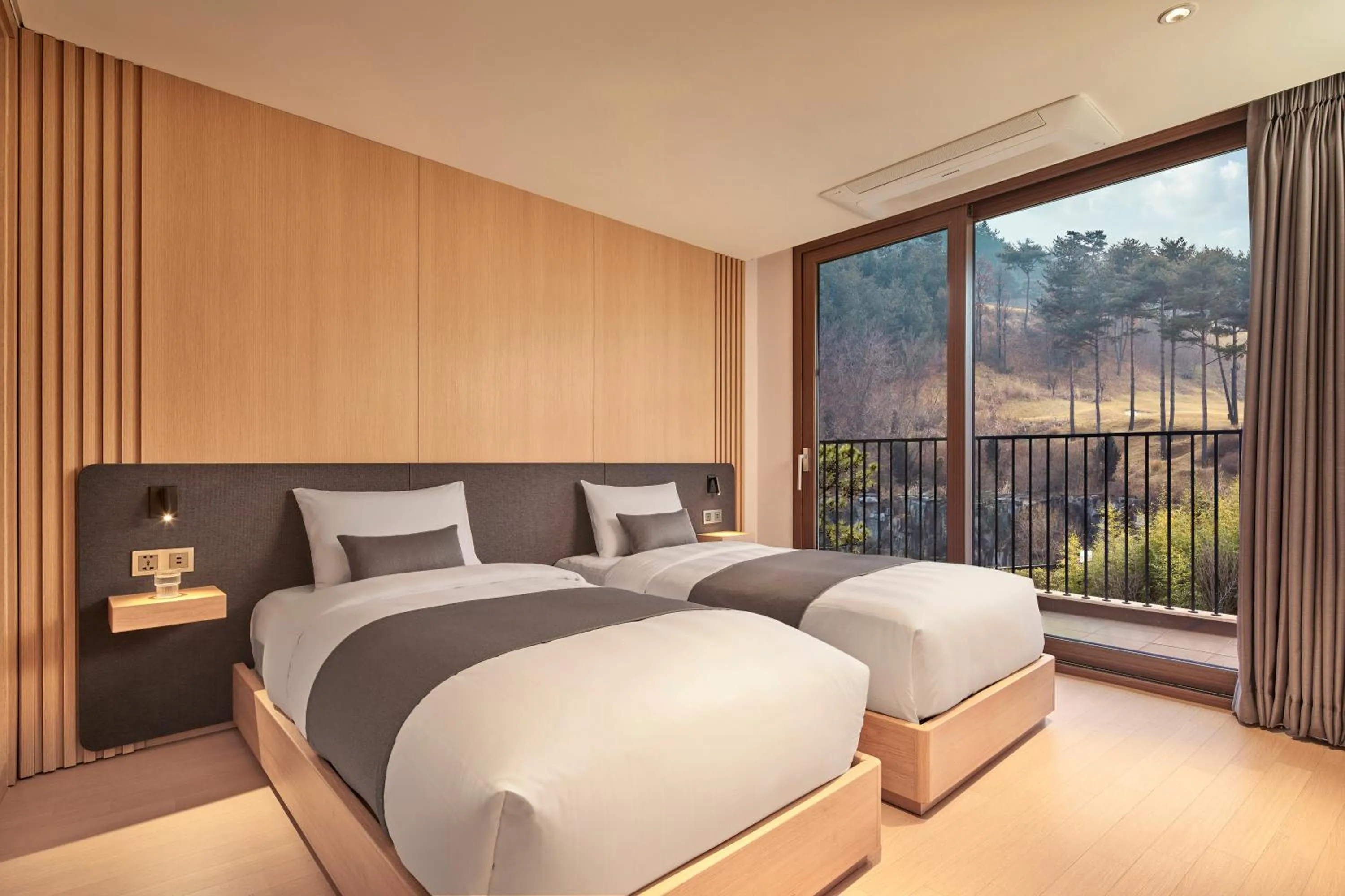 Bed in Lotte Buyeo Resort