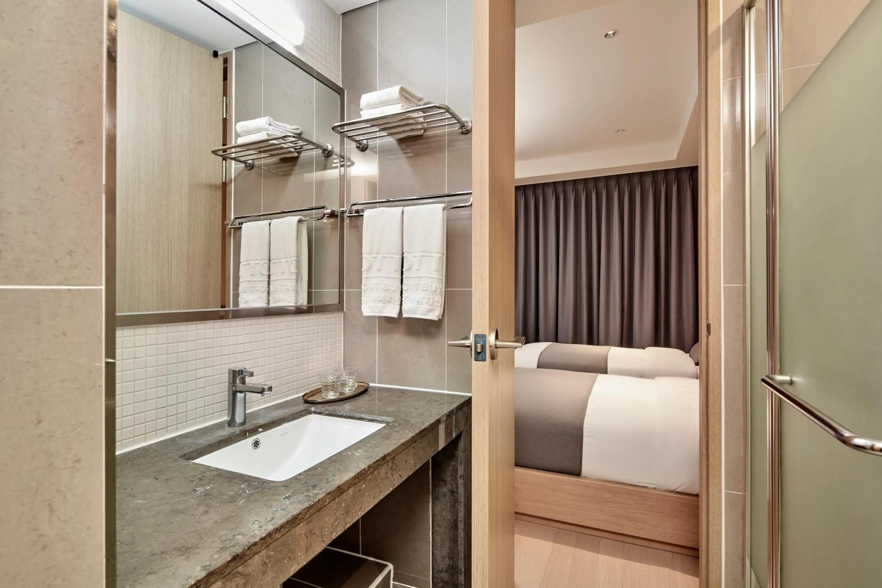 Toilet, Bed in Lotte Buyeo Resort