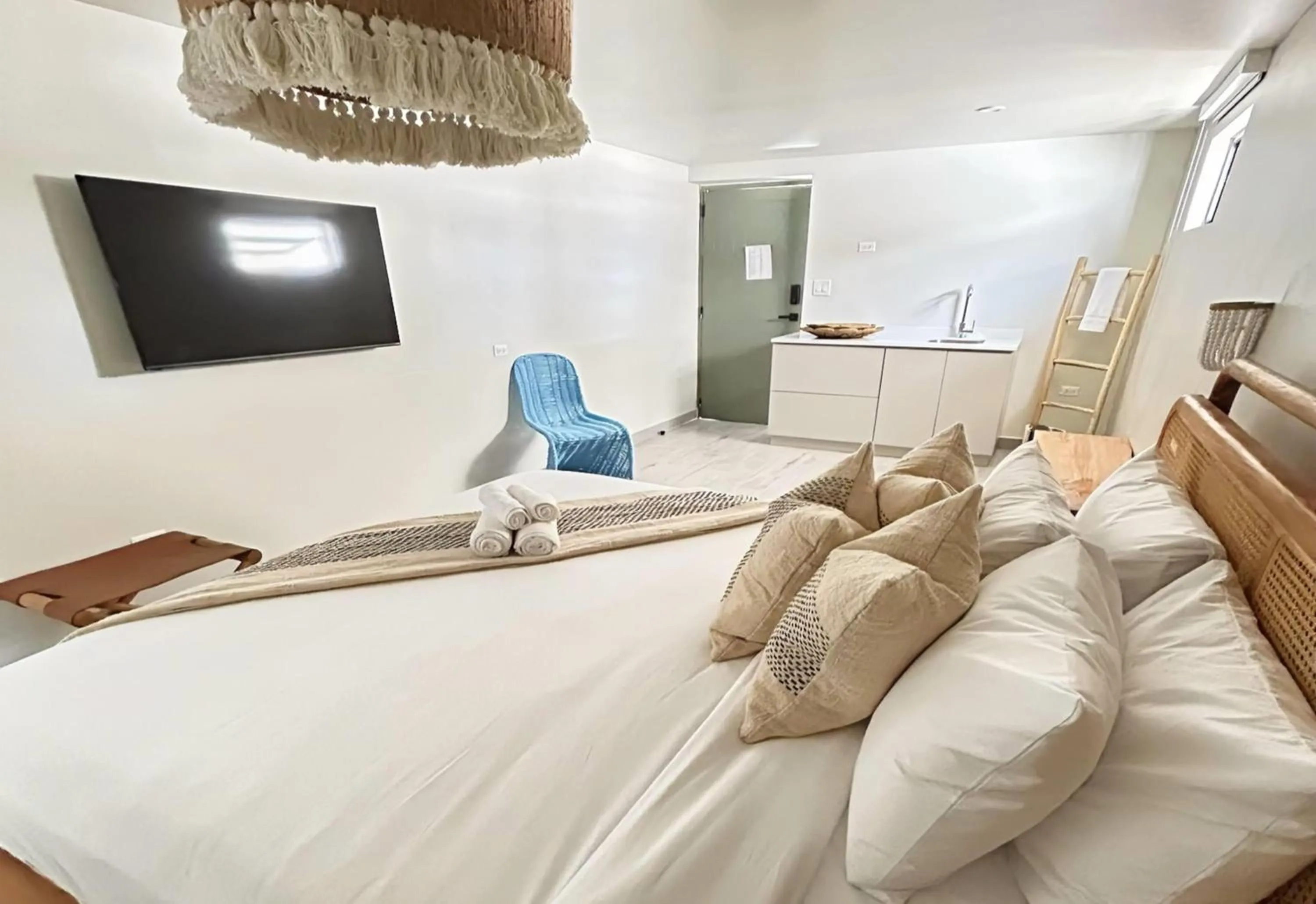 Photo of the whole room, Bed in Bali Hotel Adults Only Isla Verde, a Trademark by Wyndham