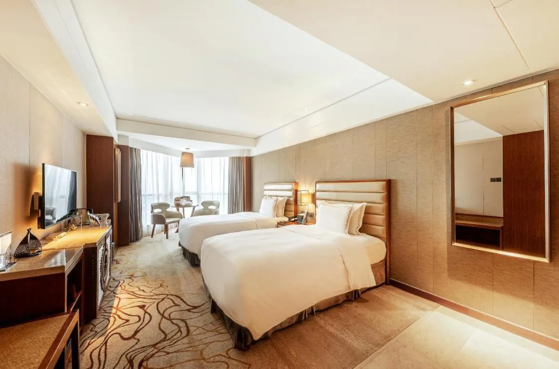 Bedroom in Shantou International Hotel