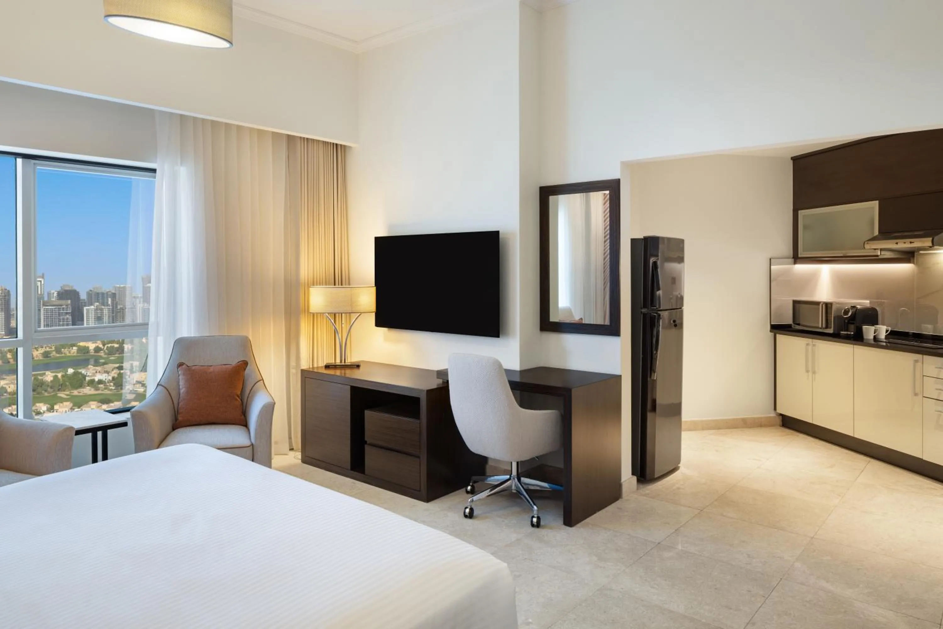 Bedroom, Bed in Vintage Grand Hotel Dubai