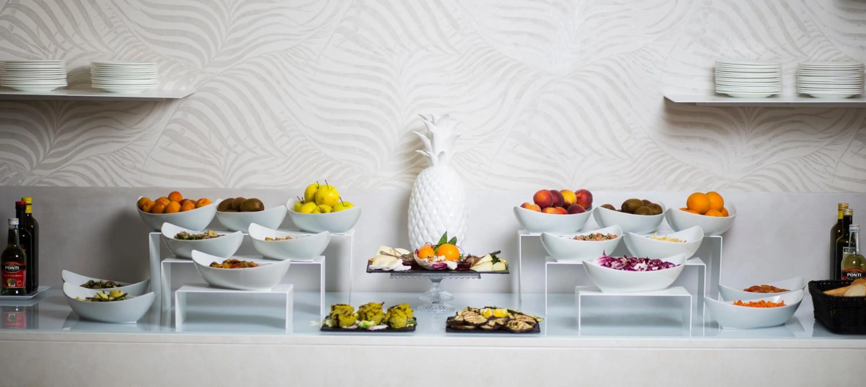 Lunch in Hotel Paradiso