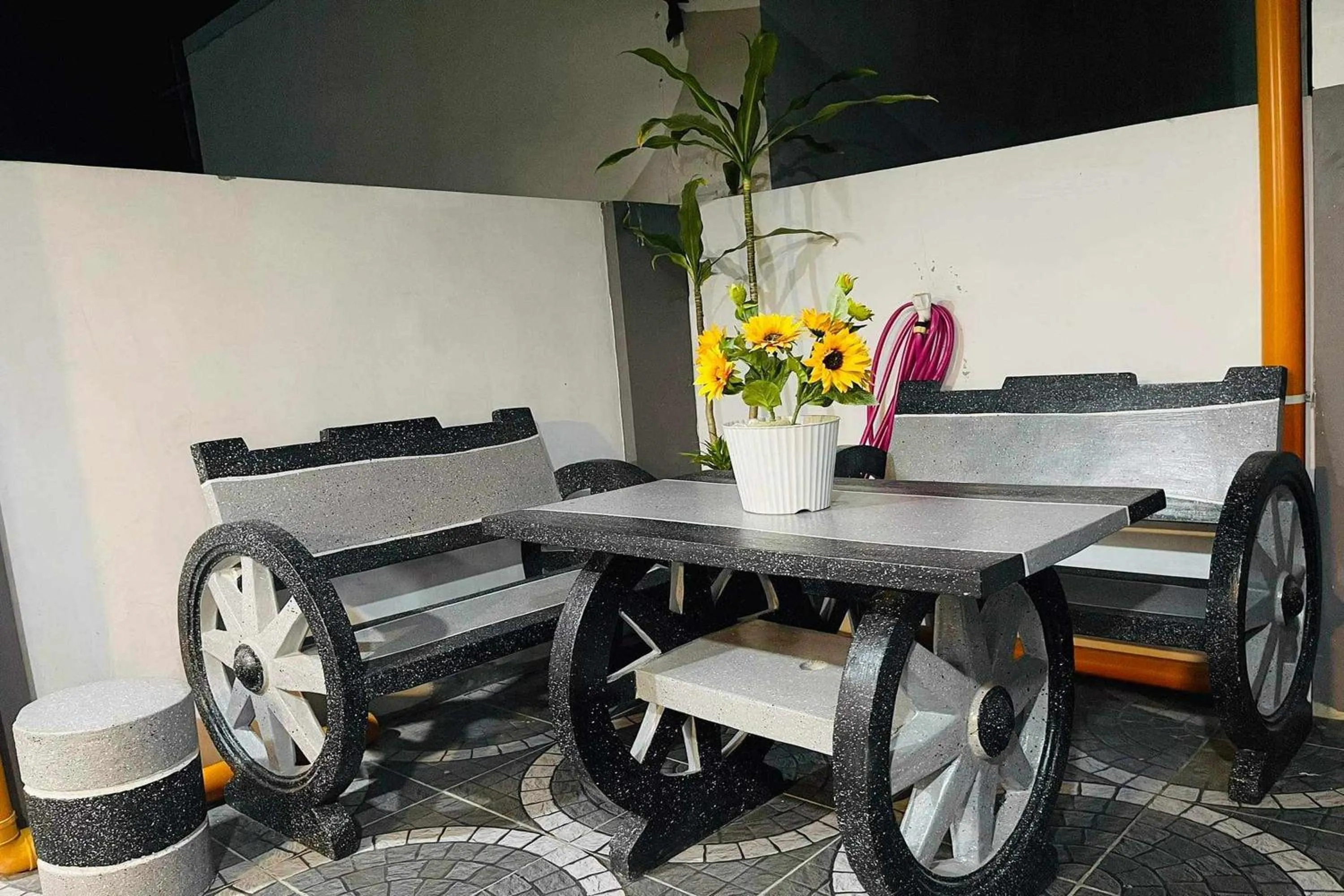 Living room in Shiella's Staycation House Cabanatuan