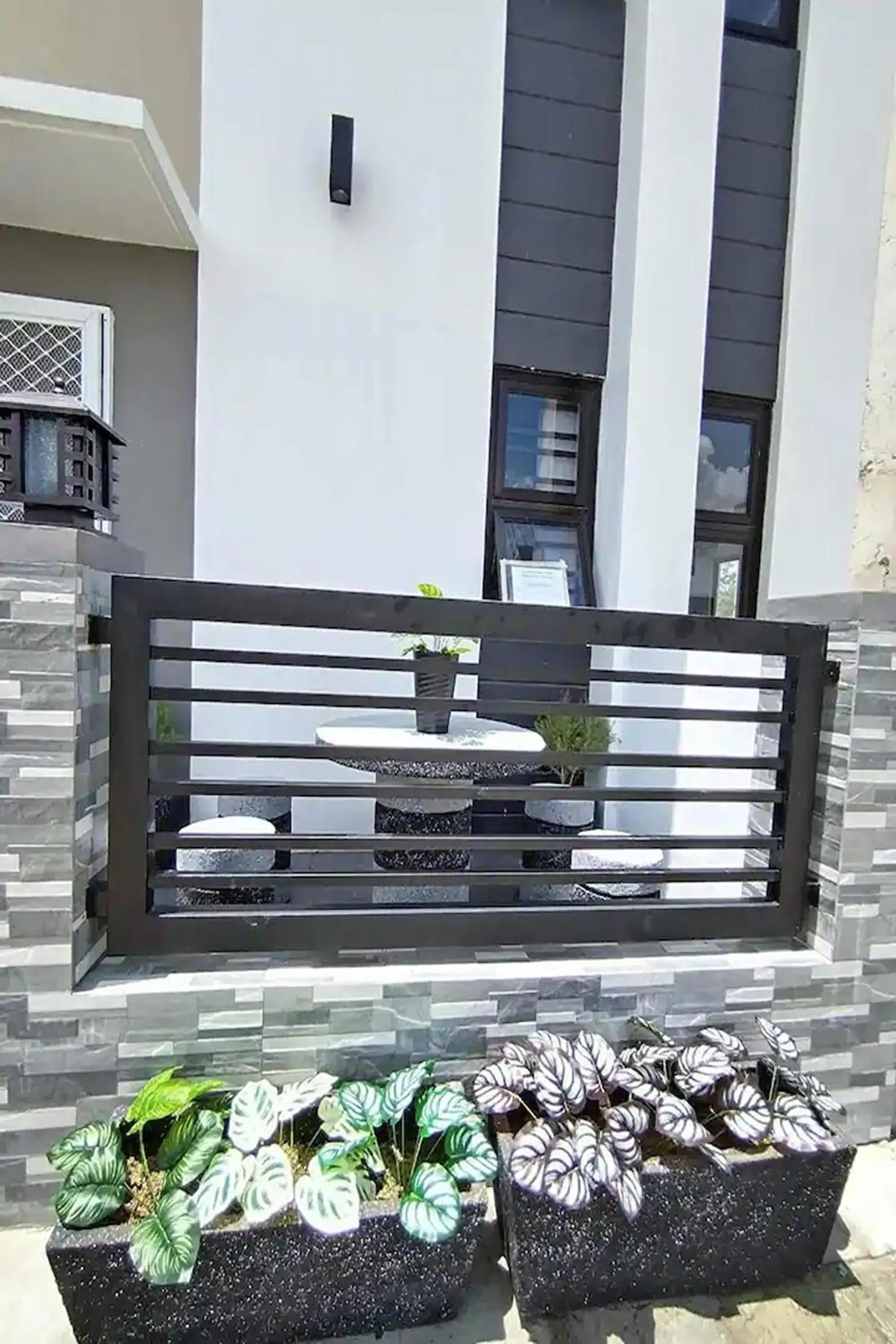 Balcony/Terrace in Shiella's Staycation House Cabanatuan