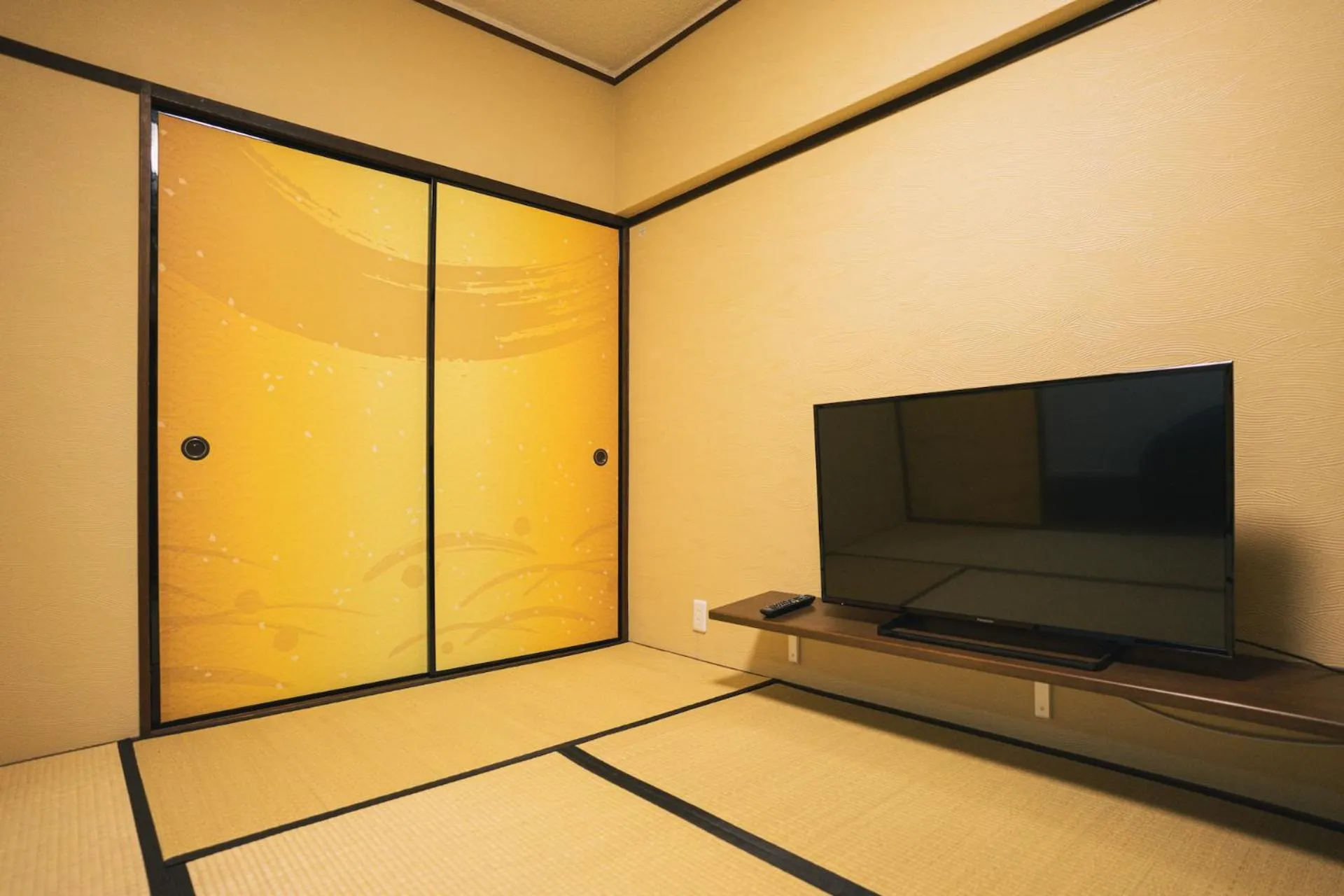 TV and multimedia in Hotel Akasaka Heights