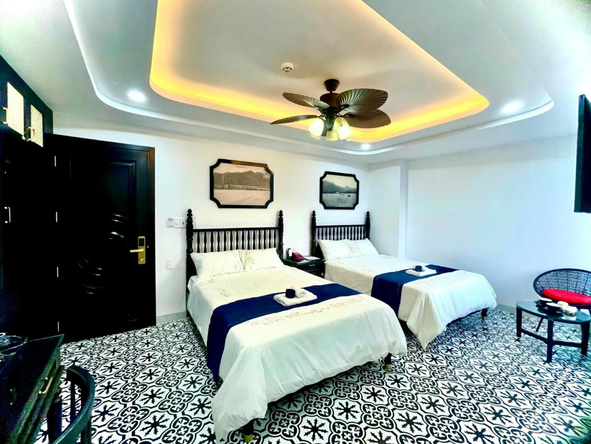 Photo of the whole room, Bed in Nereus Hotel