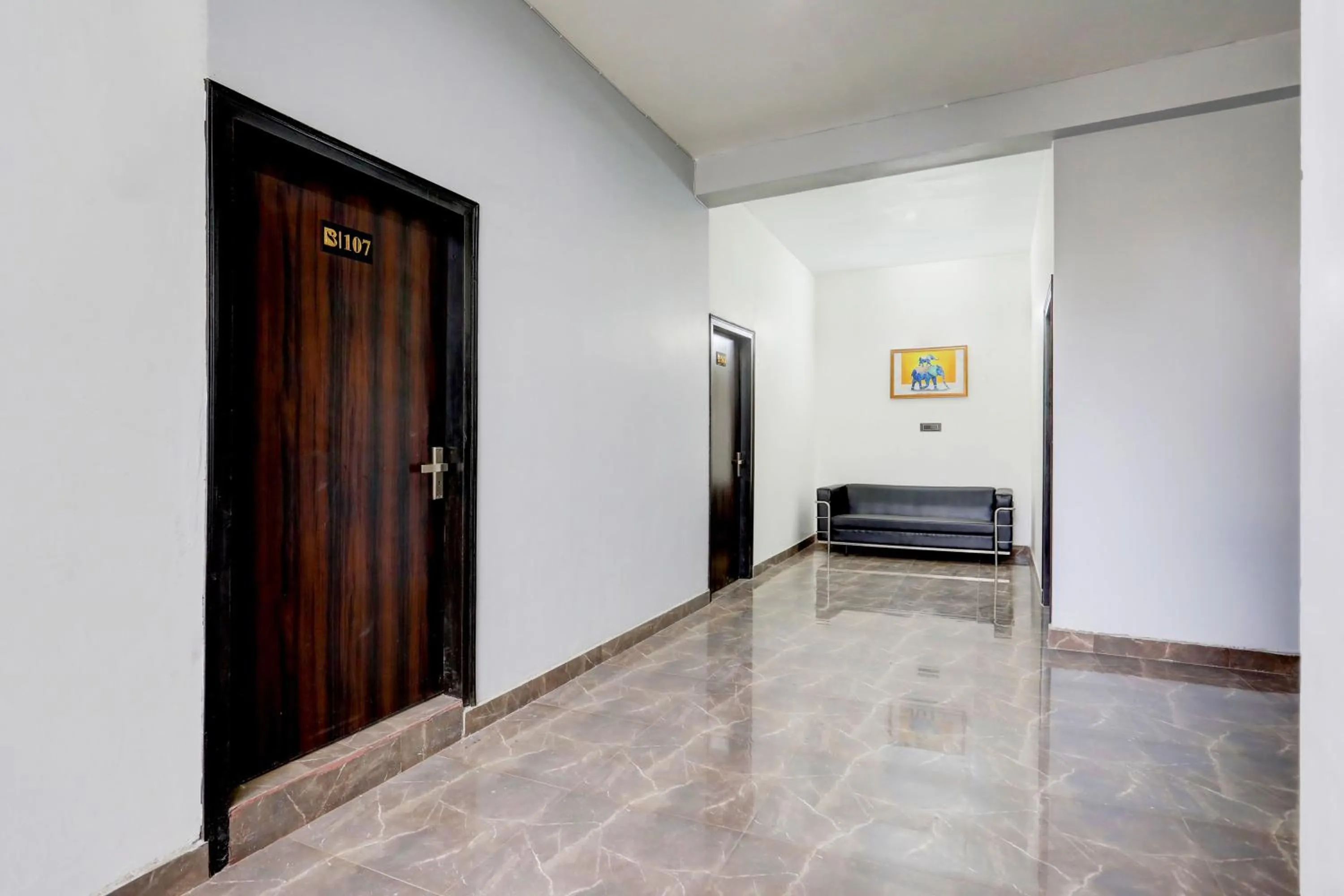 Lobby or reception in Hotel Live View