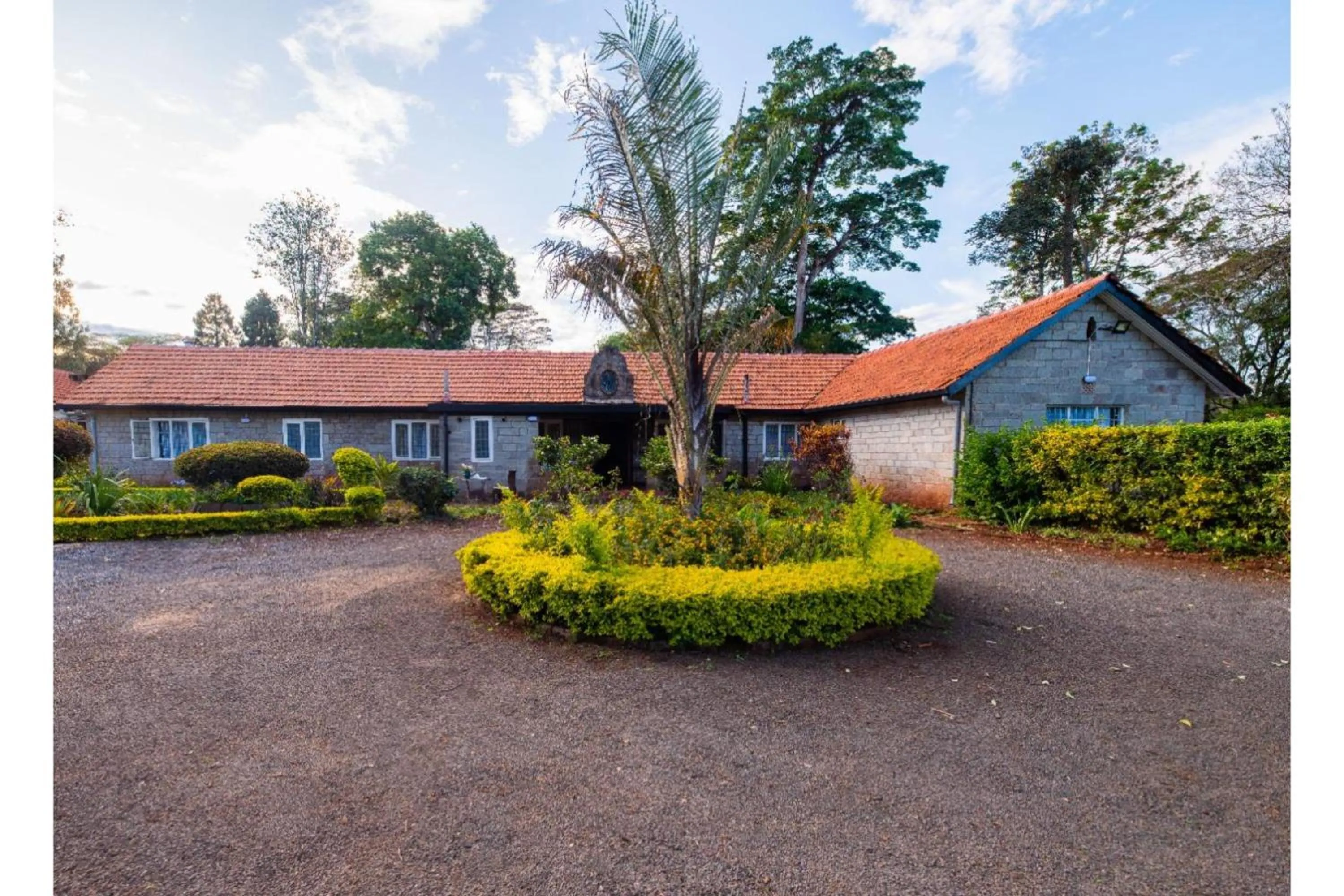 Property building in Kongoni House