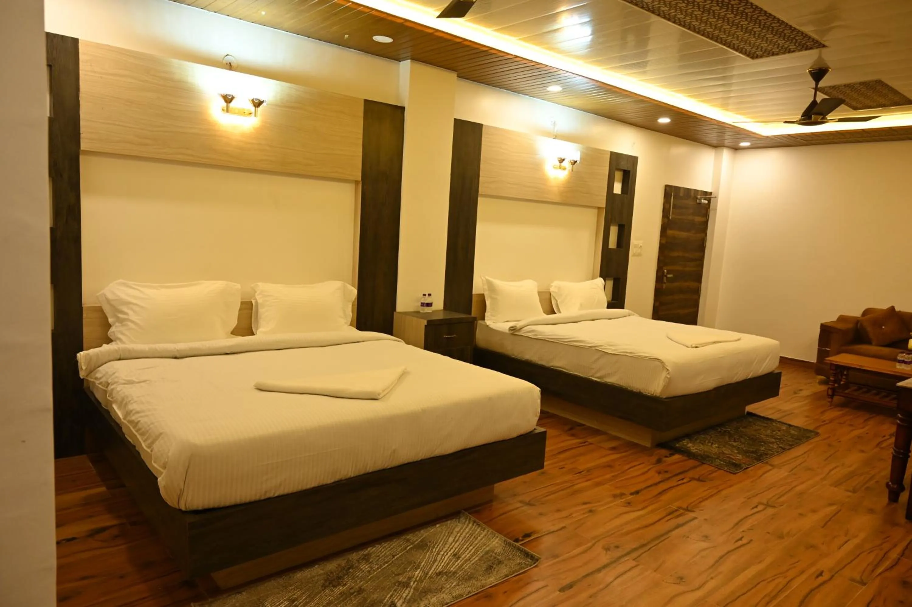 Bedroom, Bed in Saffron Inn - Expo India Mart