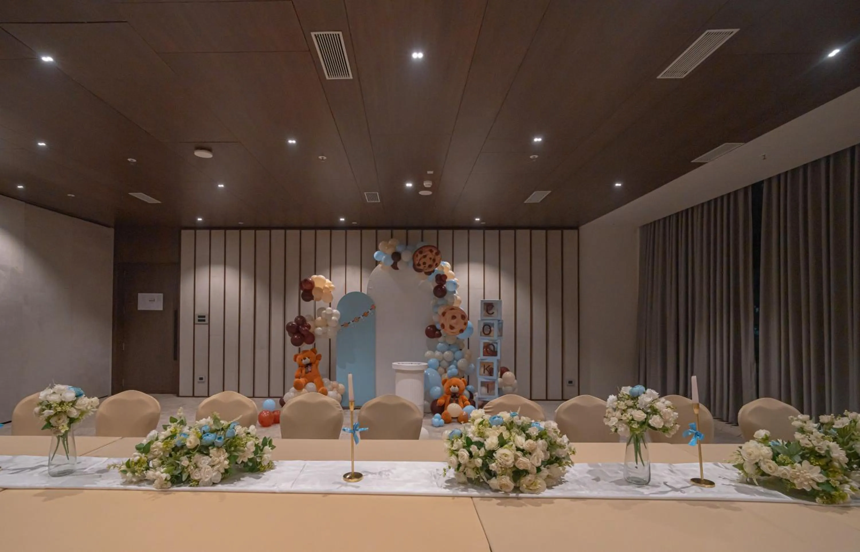 Essentia Premier Hotel Pune Wakad