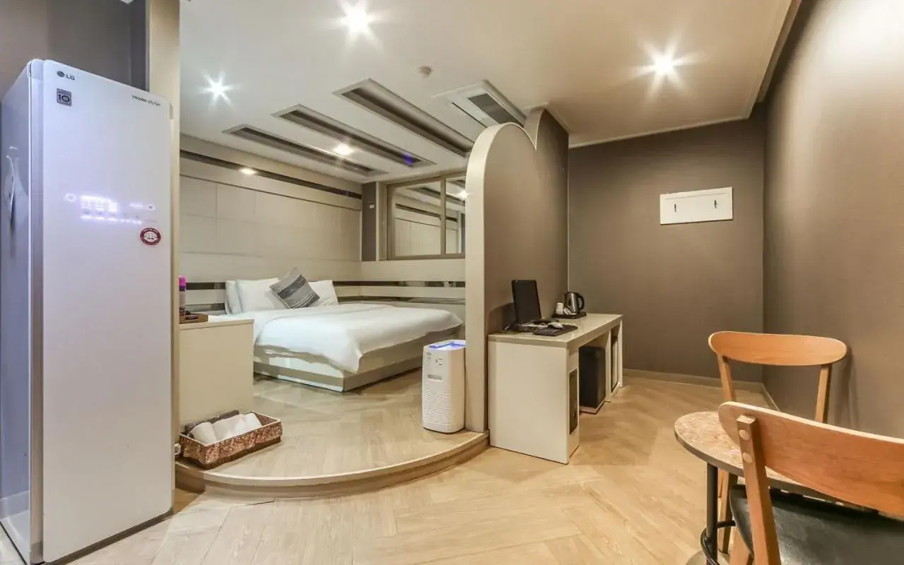 Deluxe Double Room in W Hotel Deluxe Double Room in W Hotel