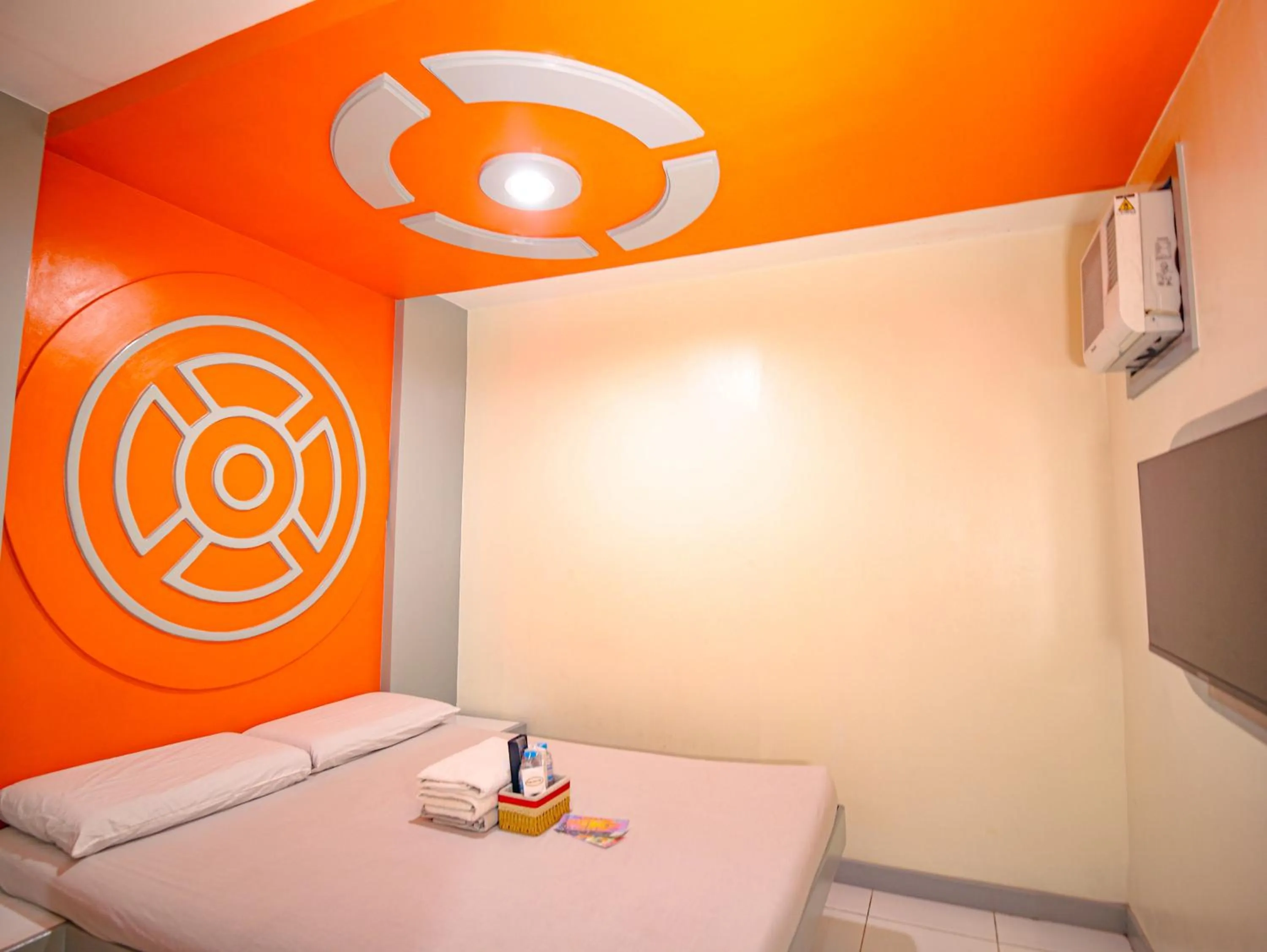 Bed in Astrotel Monumento