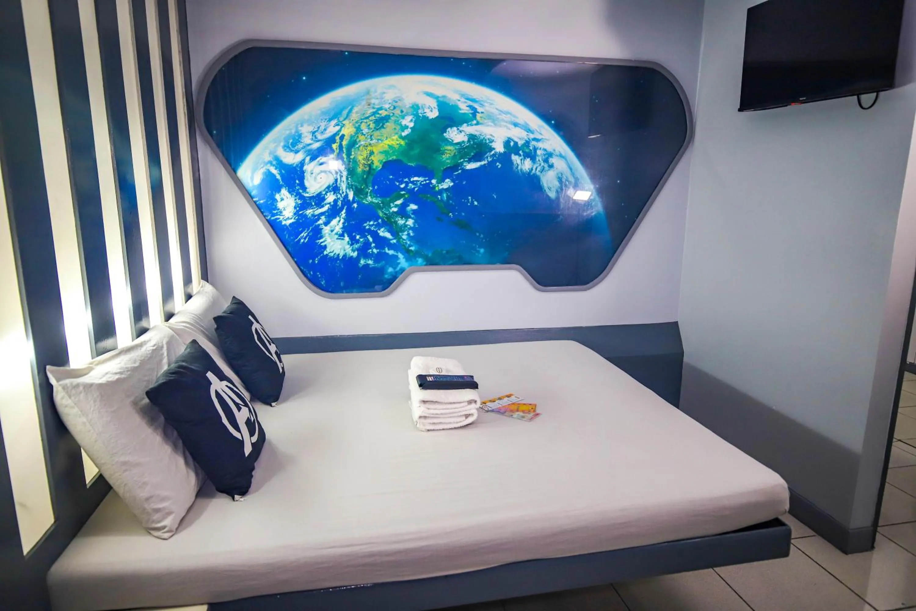 Bed in Astrotel Monumento