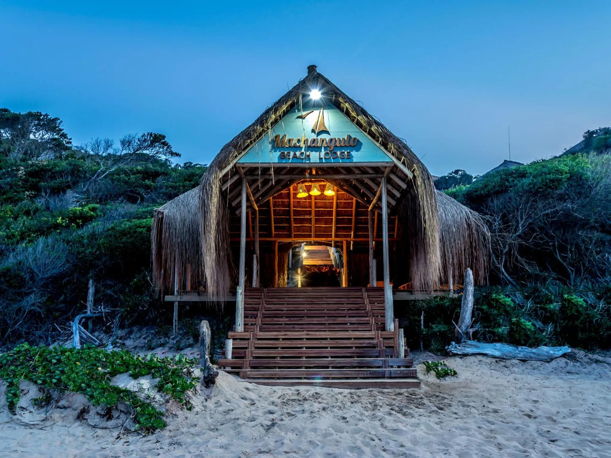 Facade/entrance in Machangulo Beach Lodge