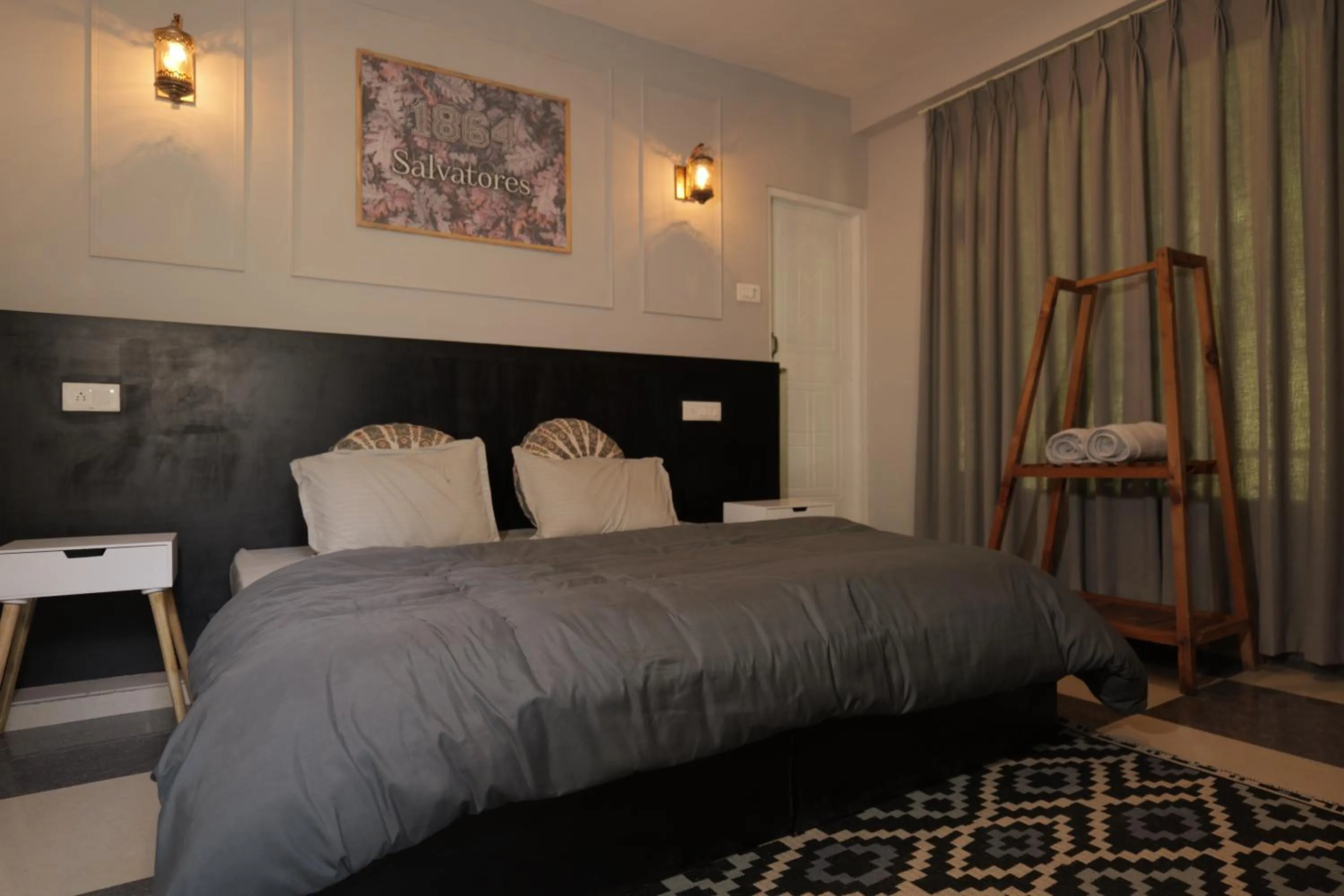 Bed in The Trippy Tribe Riverside Hostel Kasol