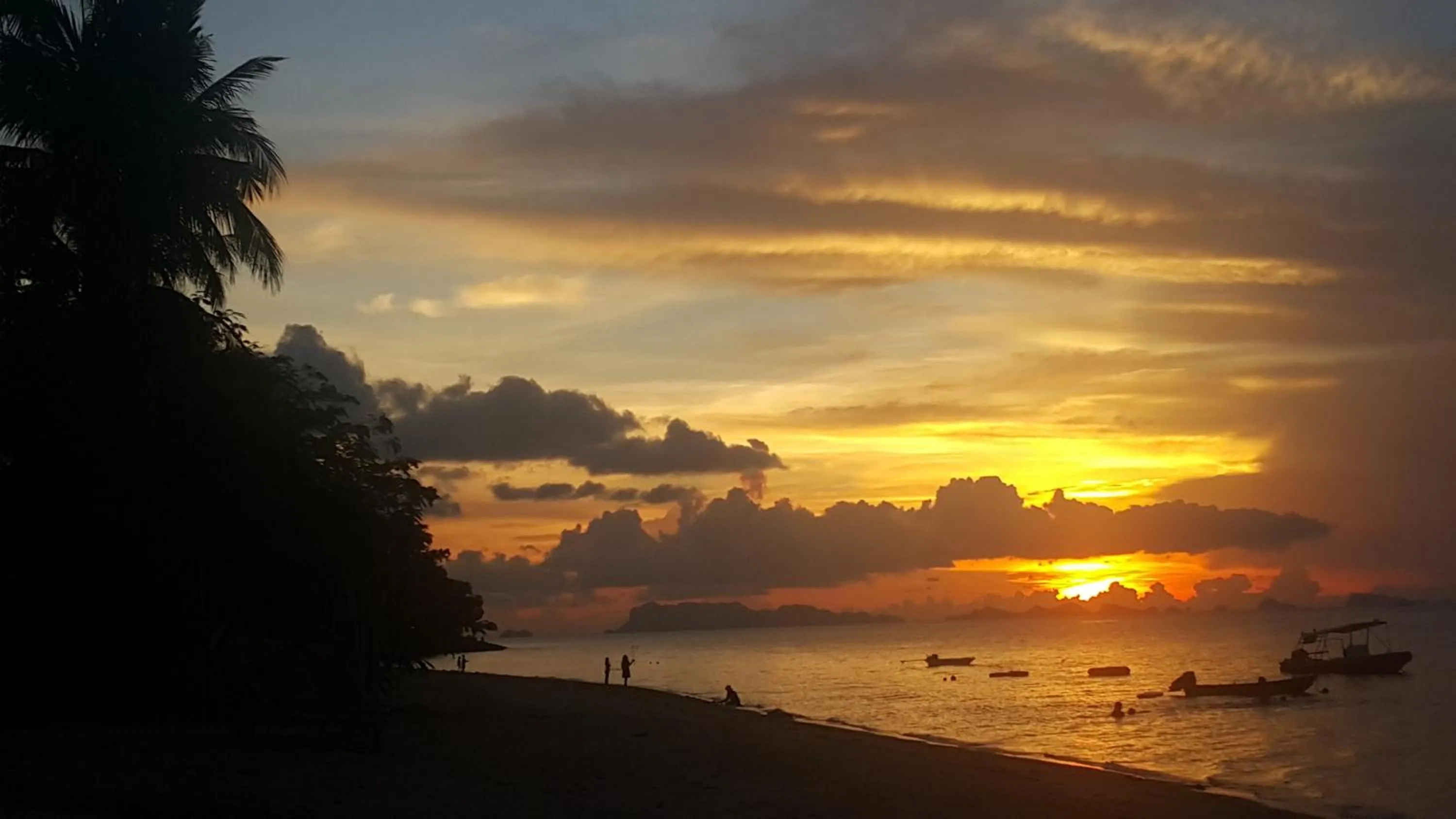 Beach in Villa Jaliza - Chaweng Noi