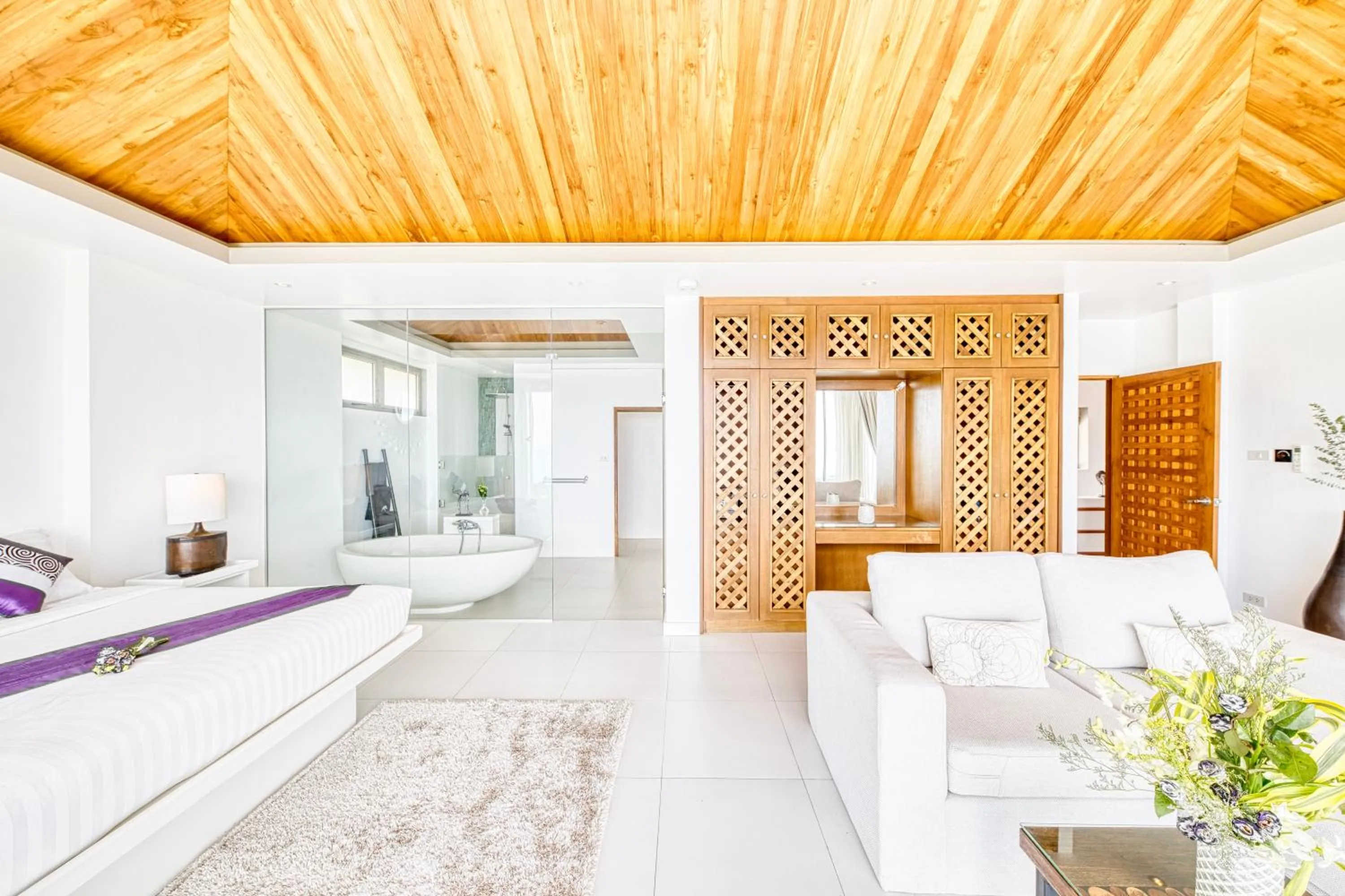 Bed in Villa Jaliza - Chaweng Noi