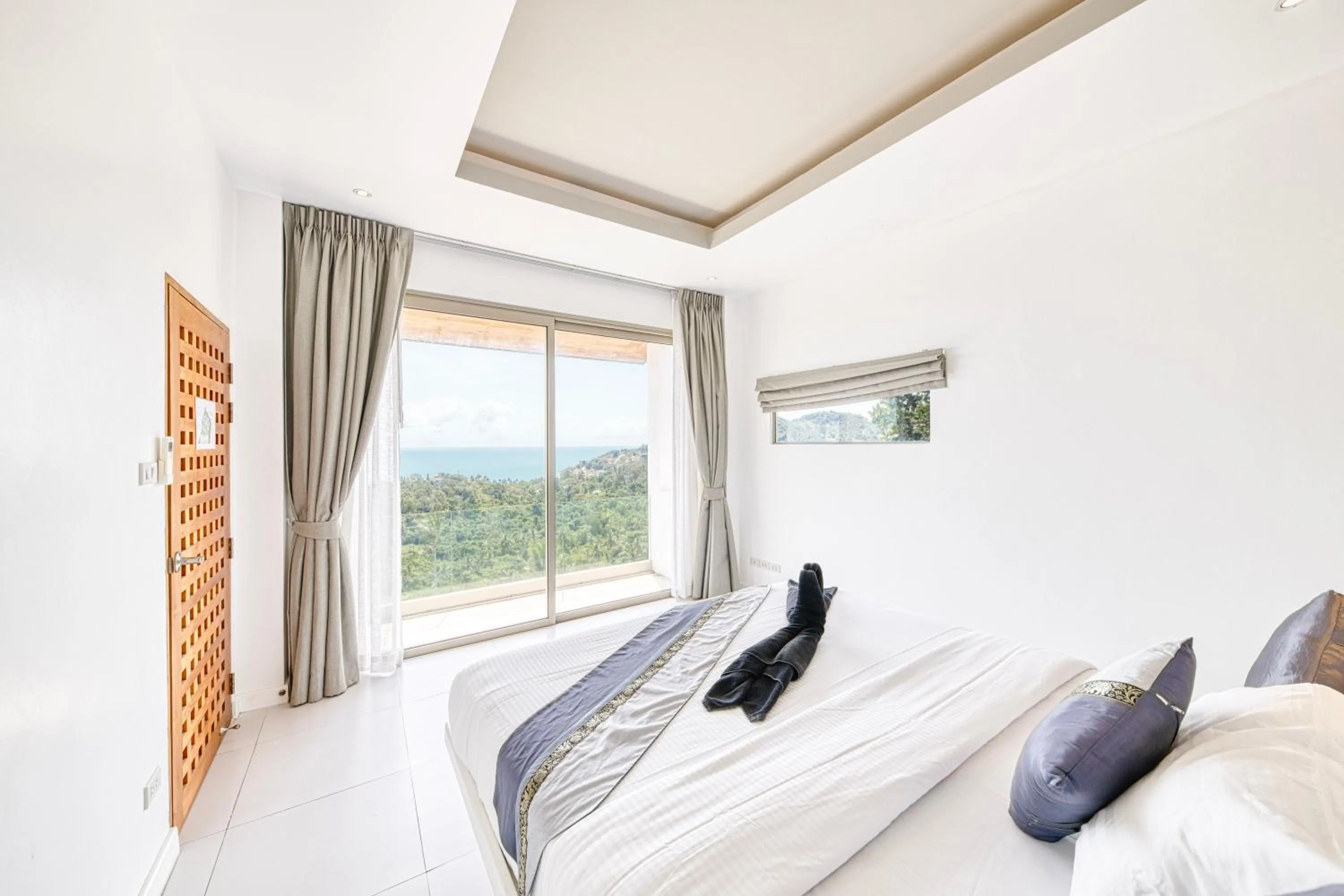 Photo of the whole room, Bed in Villa Jaliza - Chaweng Noi