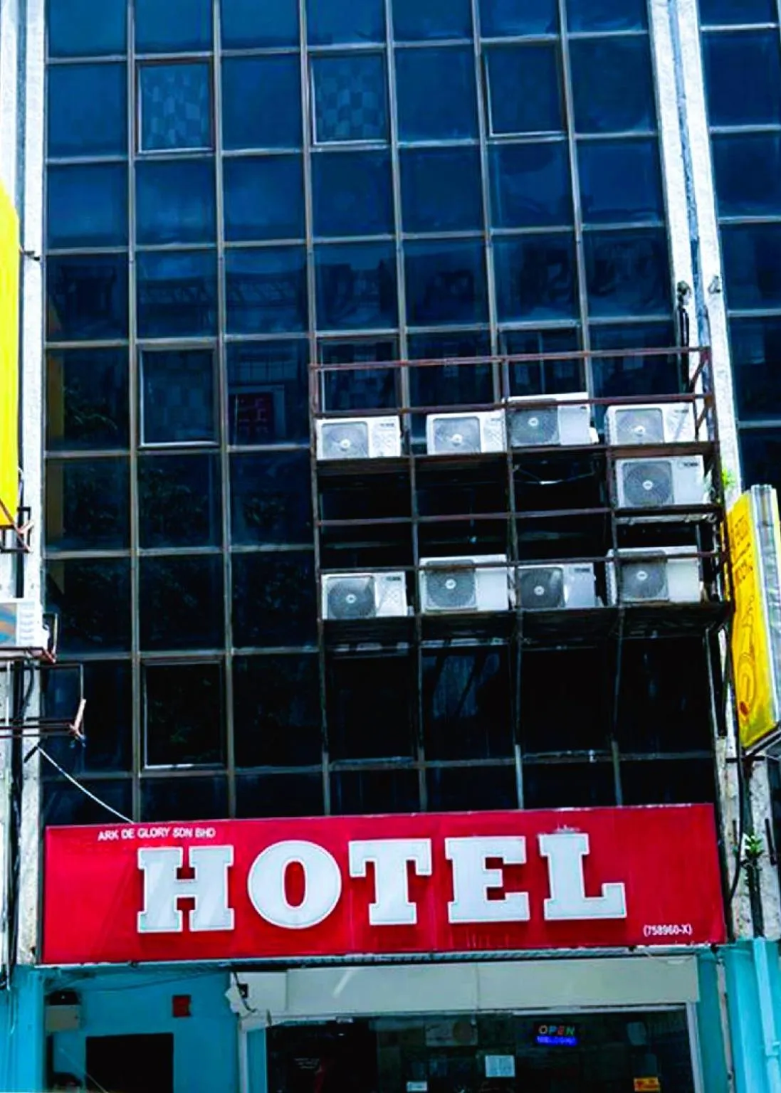 Property building in ARK Taman Melawati Hotel