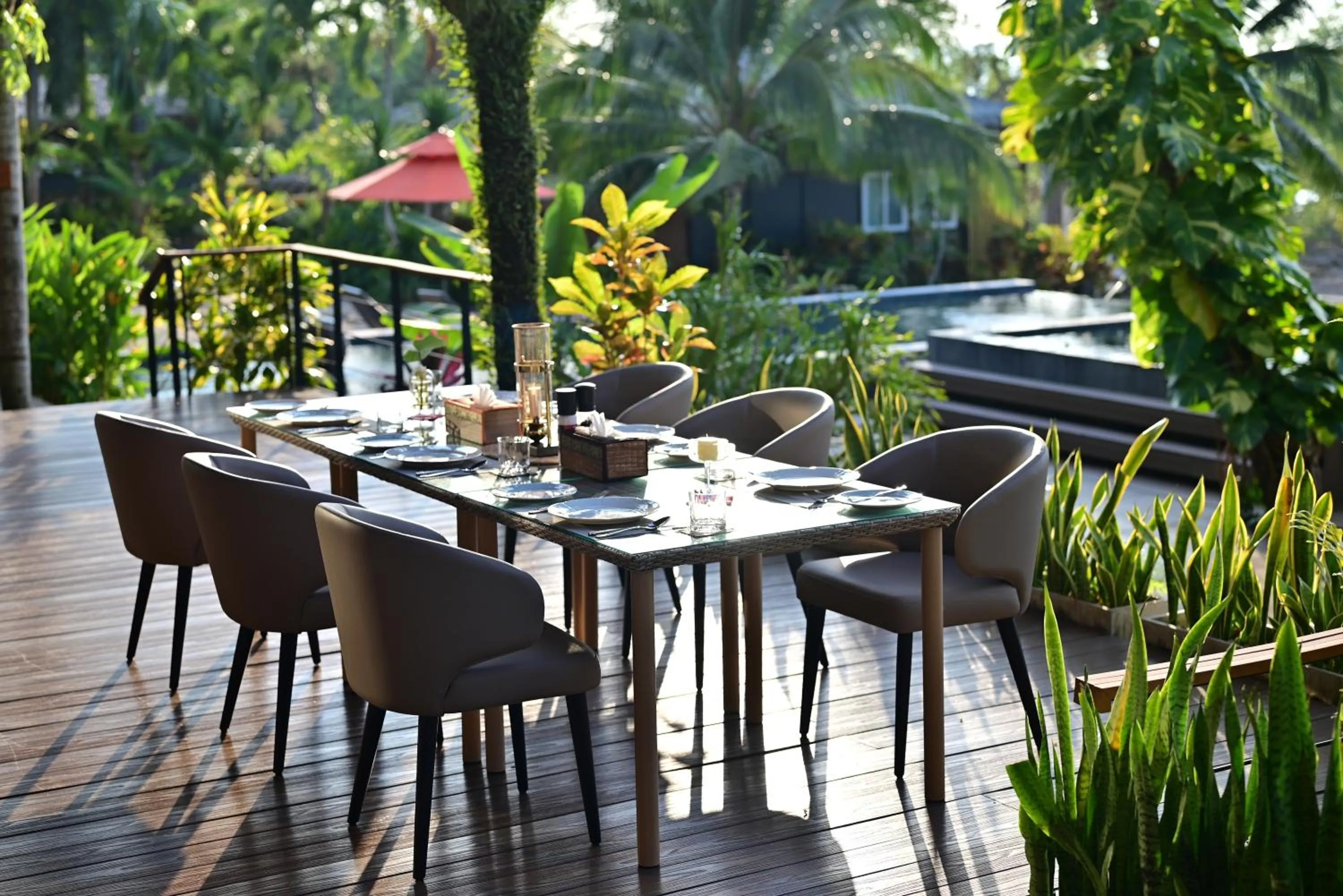 Restaurant/places to eat in Big Sun Residences By iRETREAT