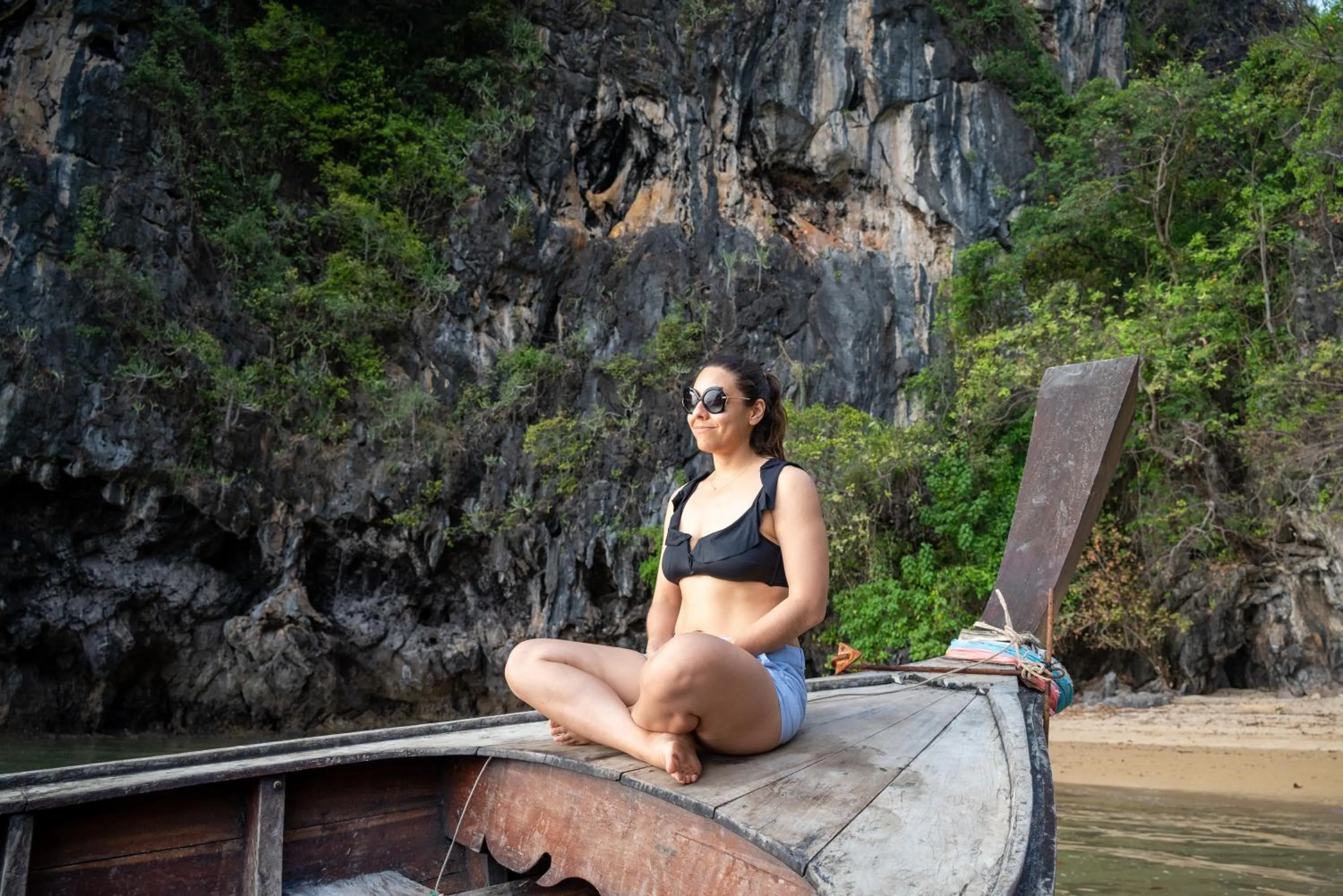 People in Big Sun Residences By iRETREAT