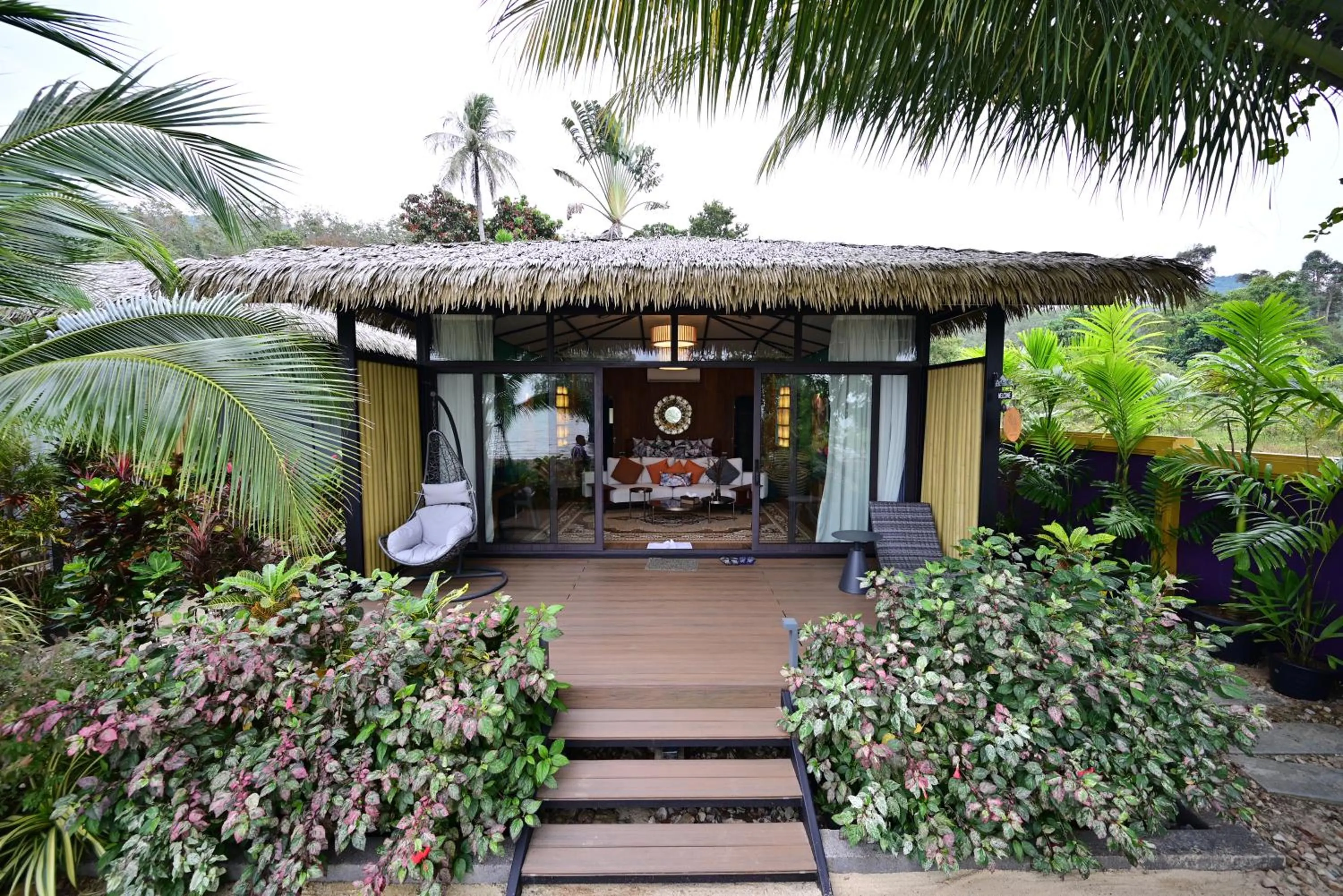 Game Room in Big Sun Residences By iRETREAT