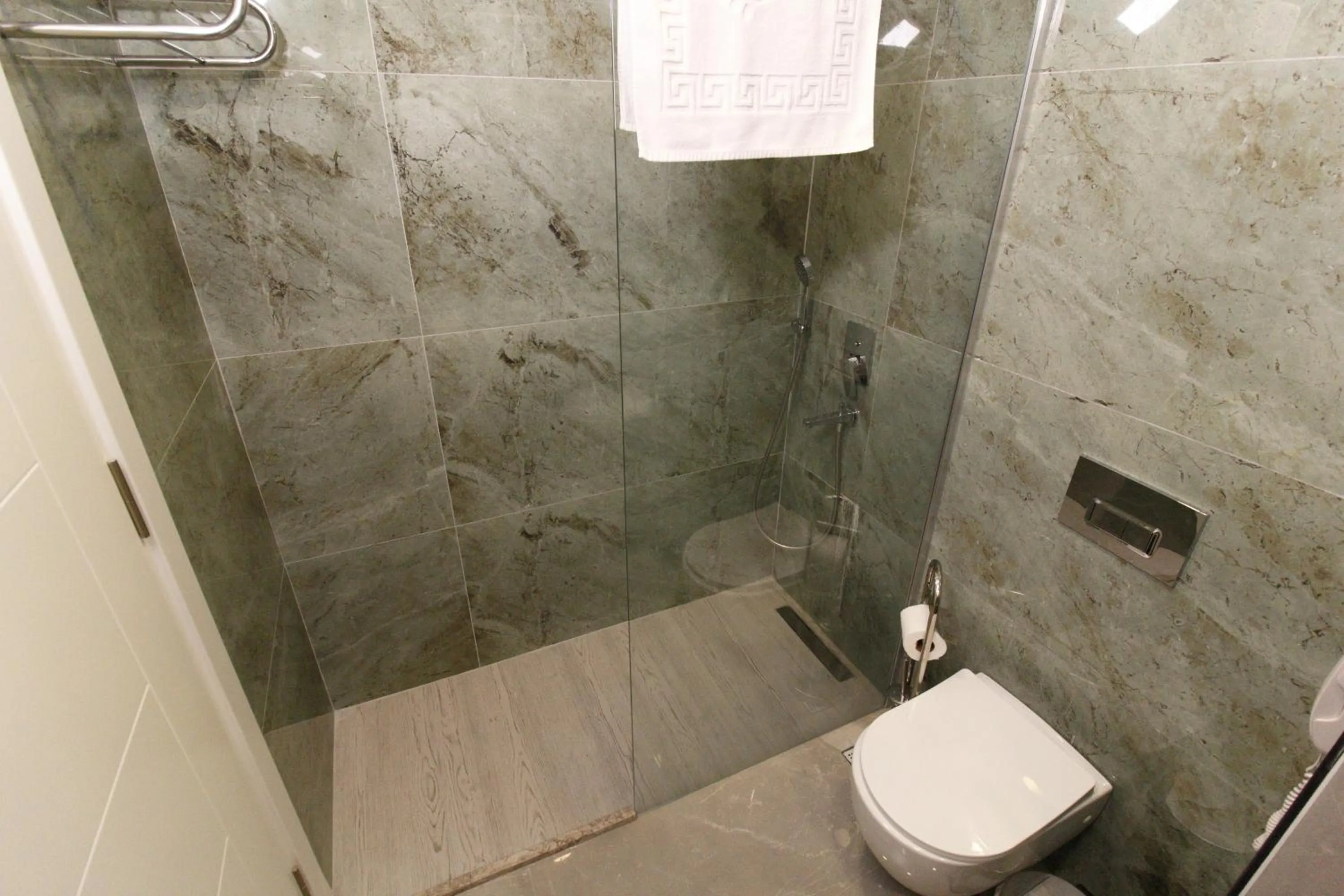 Shower in ONKA OTELCİLİK TURİZM TİCARET LİMİTED ŞİRKETi